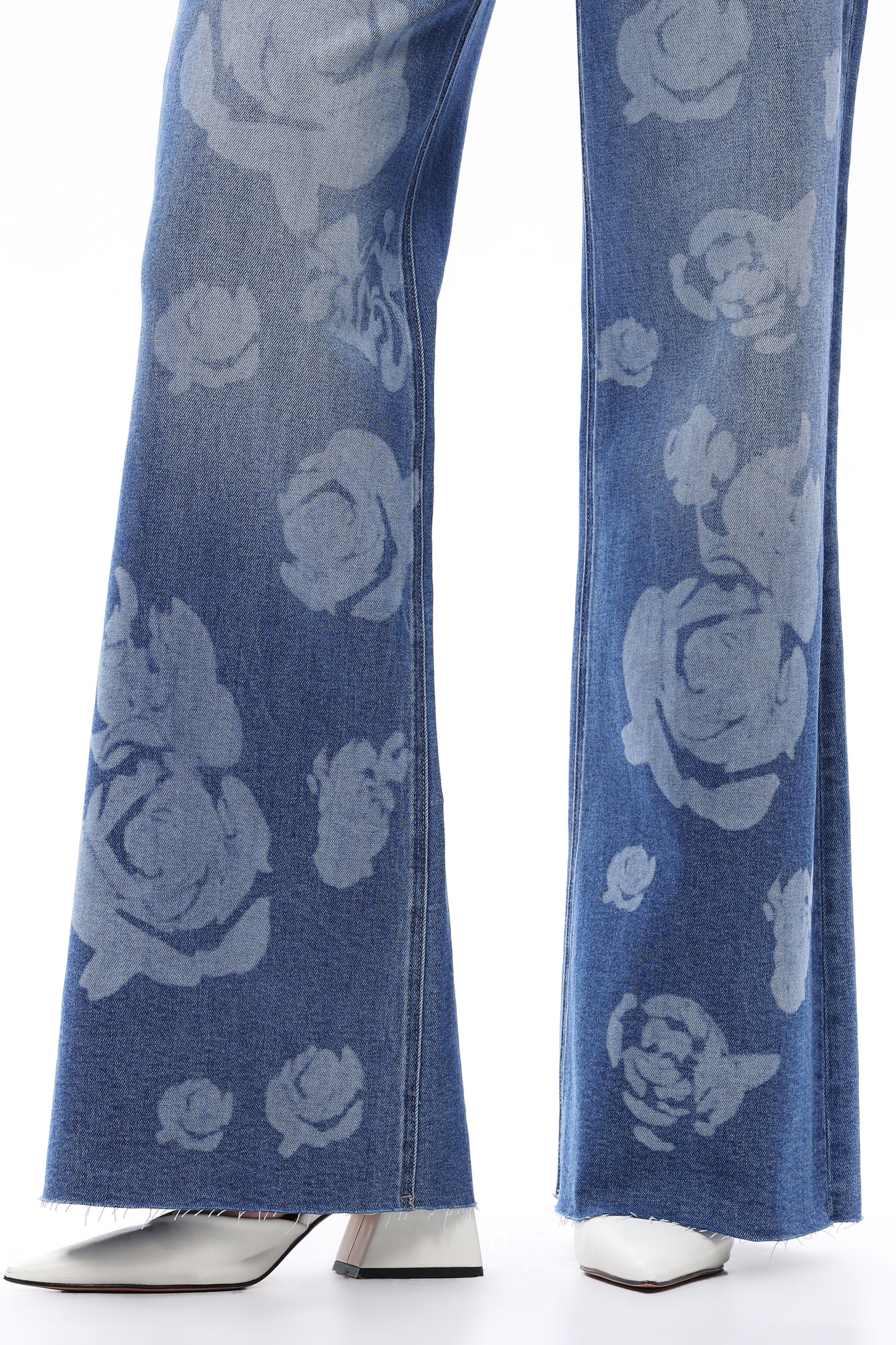 SUPER HIGH RISE WIDE LEG DENIM JEANS WITH FLORAL PRINT OSW8101-2 MEDIUM BLUE