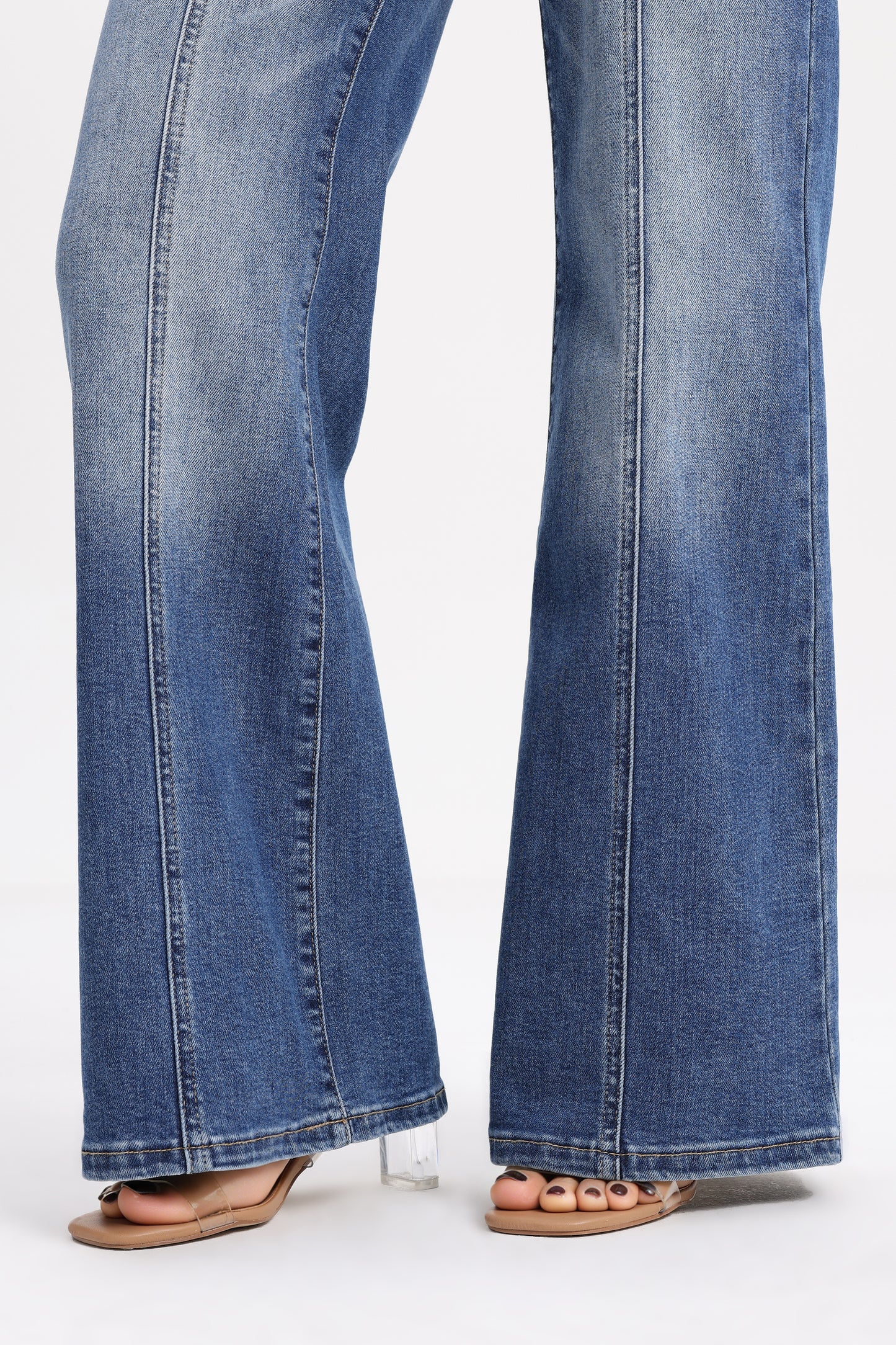 Distinctive Front Seam High Rise Wide Leg Jeans OSW8023EC