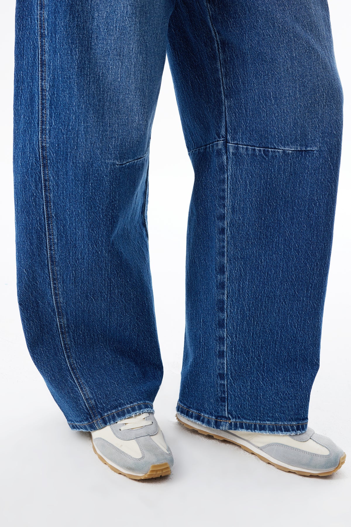 HIGH RISE CURVY DARTED BARREL FULL JEANS ESFO640X06