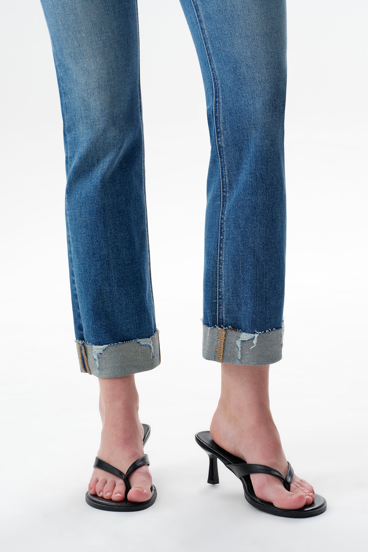 The Eloise Mid Rise Cuffed Straight Ankle Jeans ESFT620503