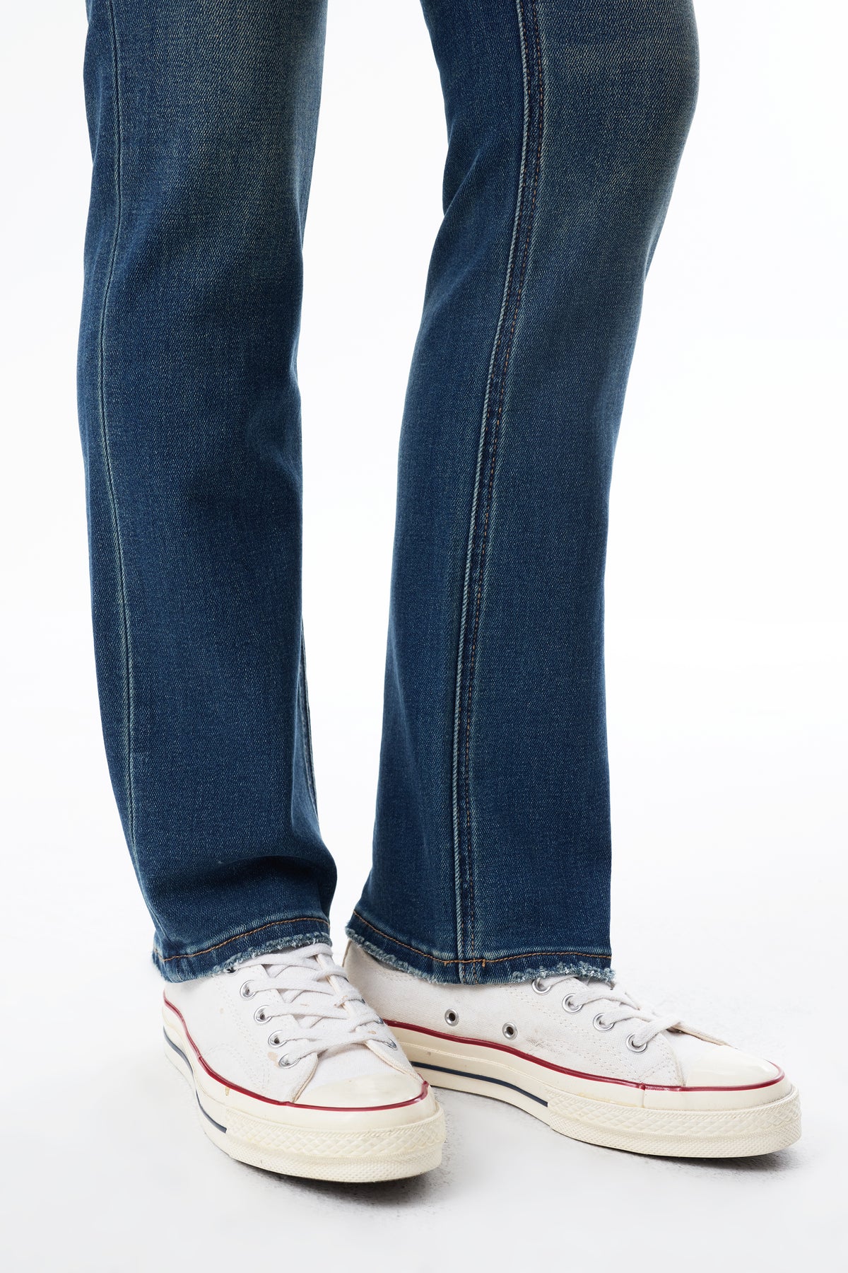 Mid Rise Straight Denim Jeans OSTM5001EC