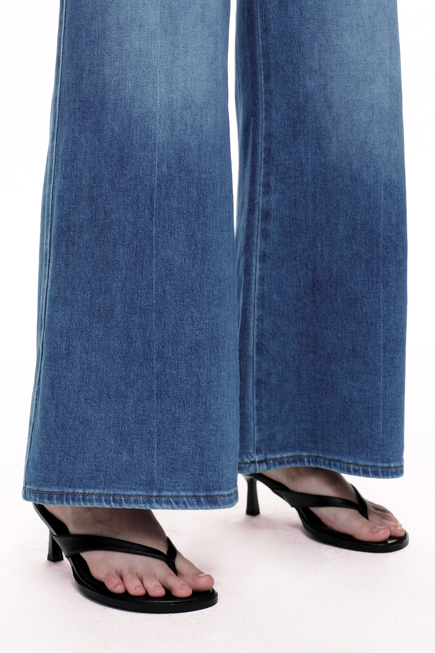 High Rise Wide Leg Denim Jeans OSW8093