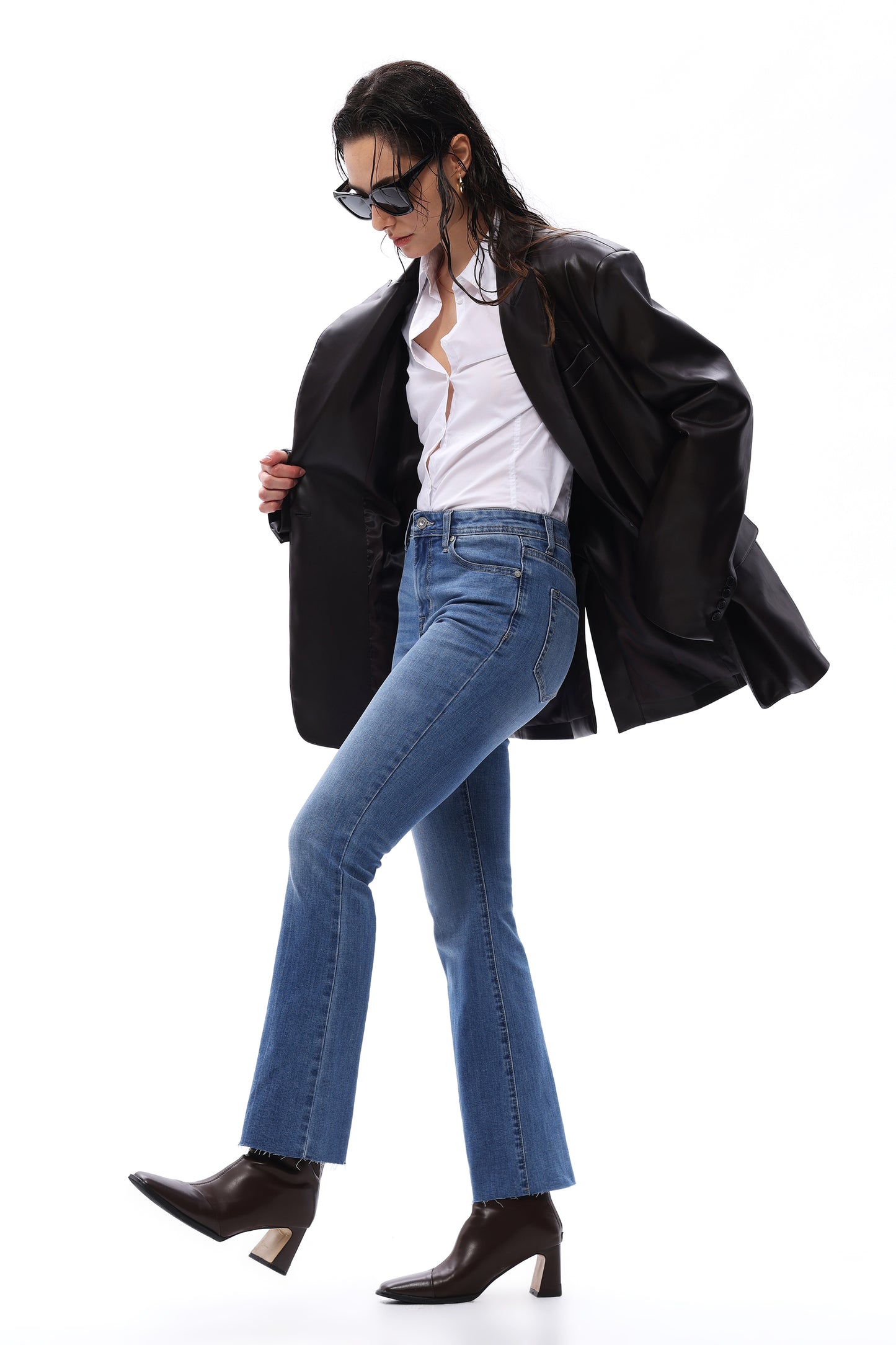 MID RISE BOOTCUT ANKLE DENIM JEANS OSF1138 MDEIUM BLUE