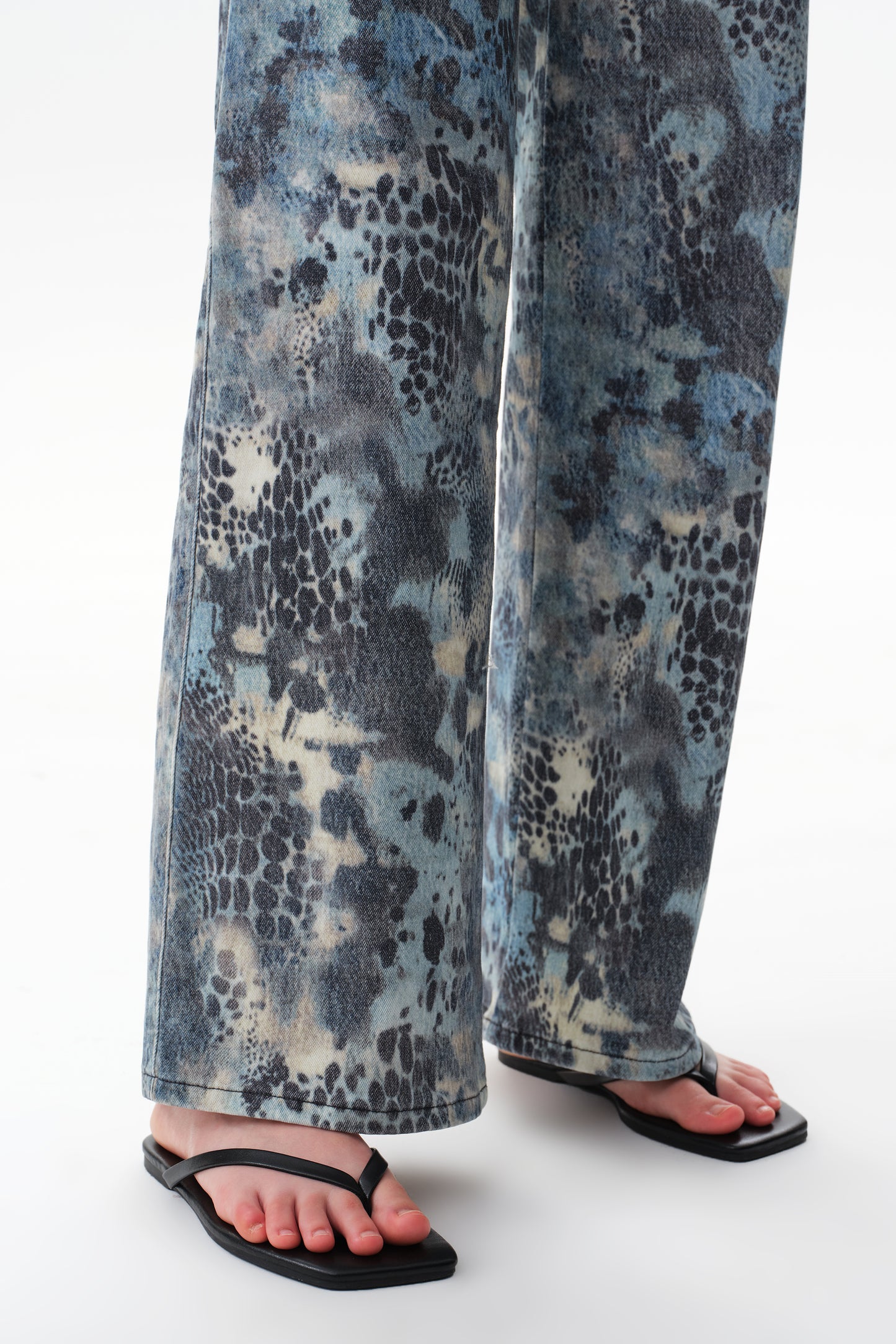 Mid Rise Wide Leg Jeans Raw Hem Vintage Denim OSW8019