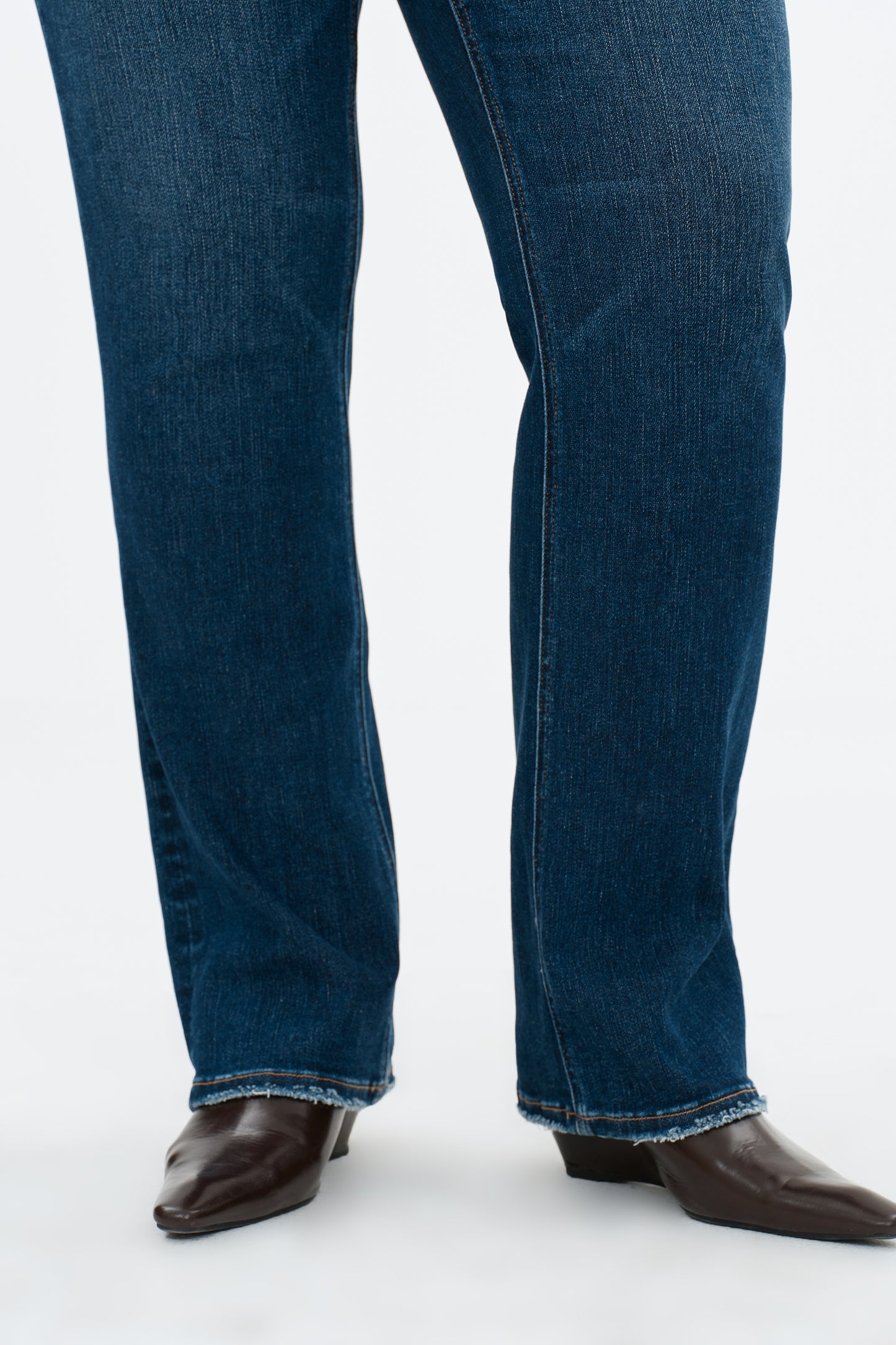 Plue Size Mid Rise Straight Denim Jeans OSTM5001EC-P