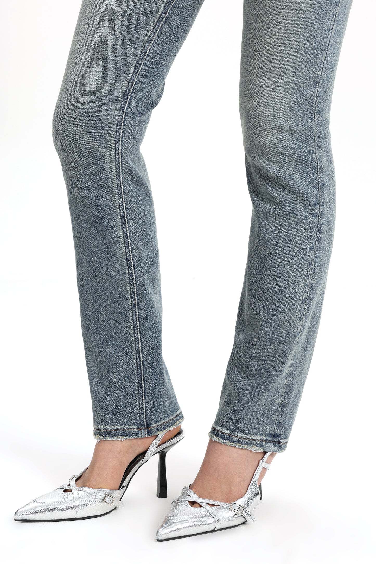Mid Rise Straight Denim Jeans OSTM5001EC