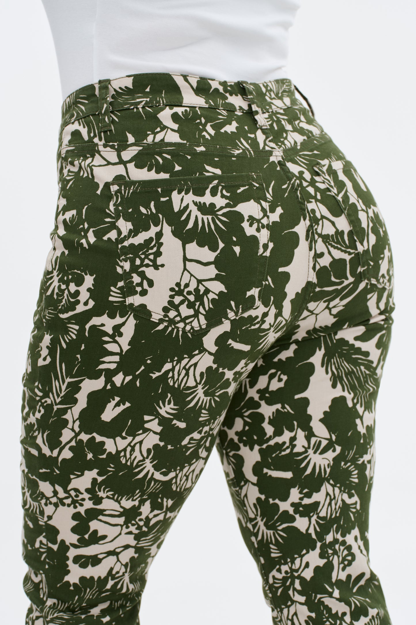Plus Size High-Waisted High Bootcut Floral Print Jeans OSF1136-P