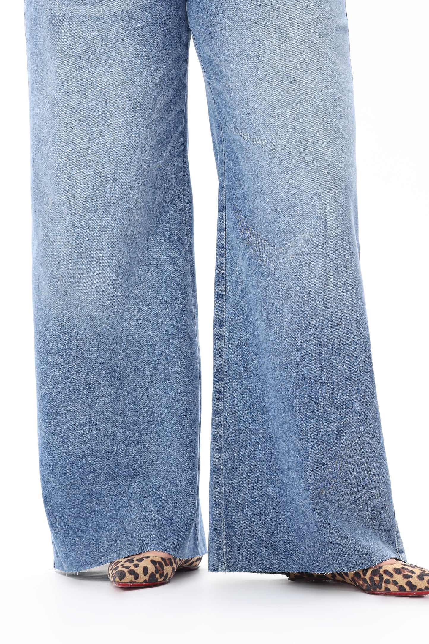 MID RISE WIDE LEG JEANS RAW HEM VINTAGE DENIM OSW8019-P