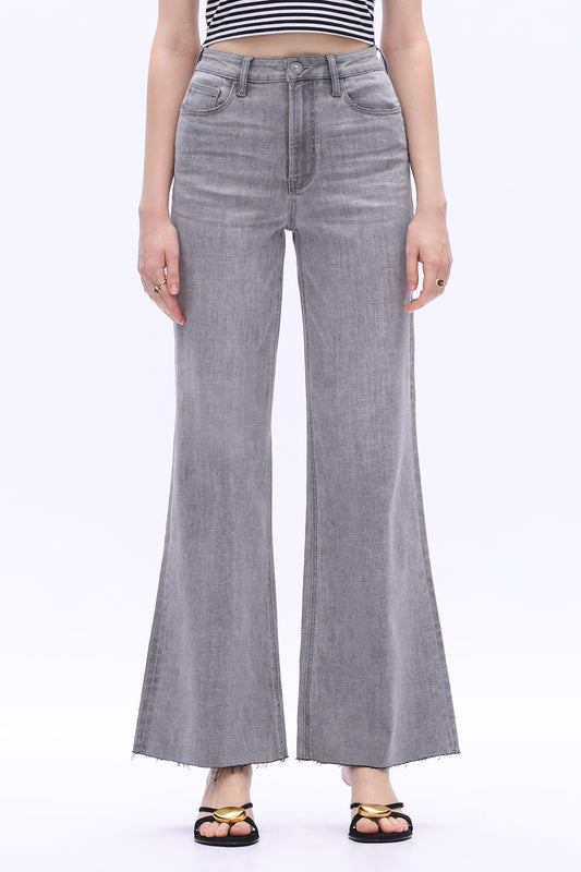 Super High Rise Retro Wide Leg Denim Jeans OSW8101