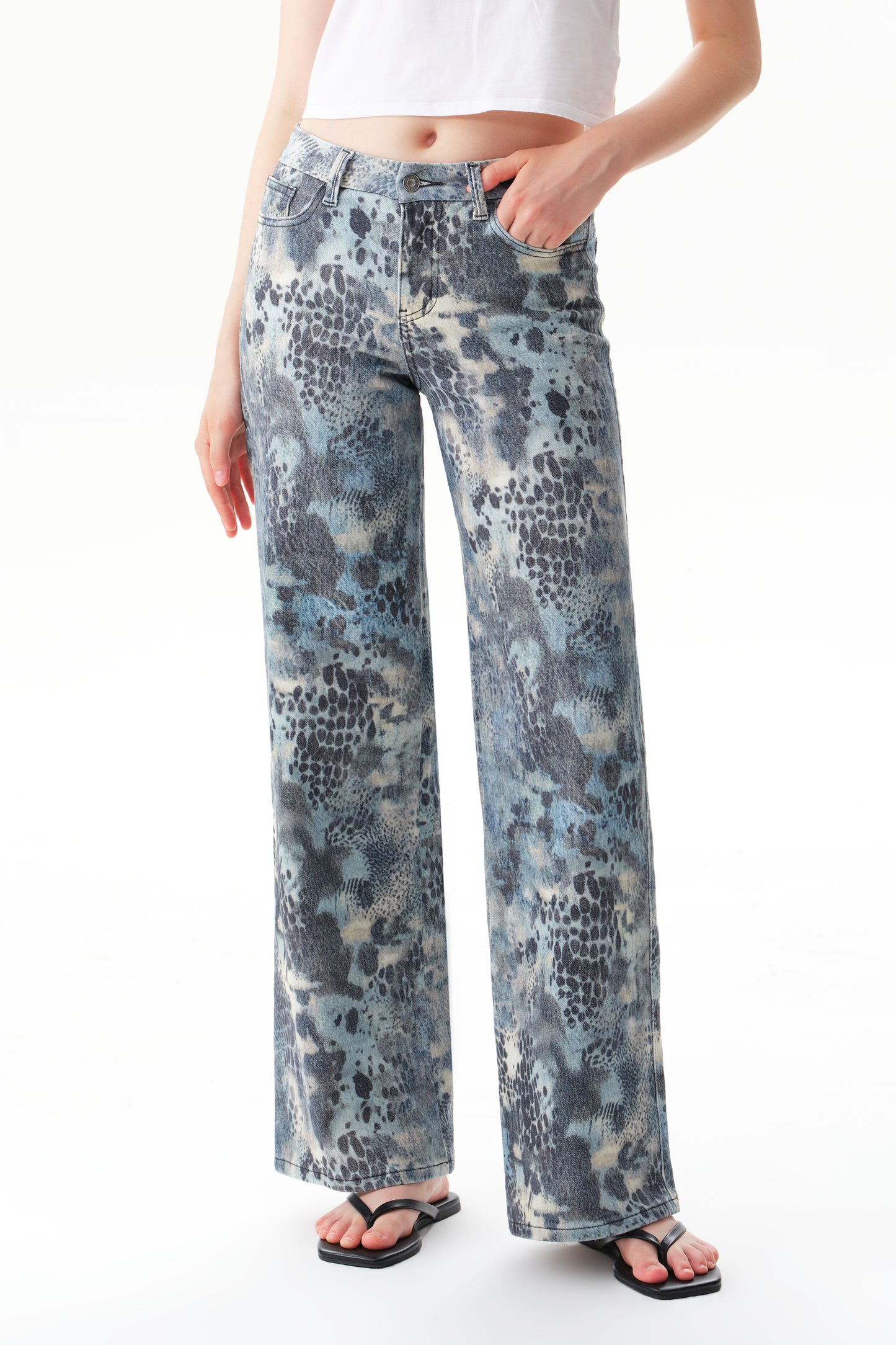 Mid Rise Wide Leg Jeans Raw Hem Vintage Denim OSW8019