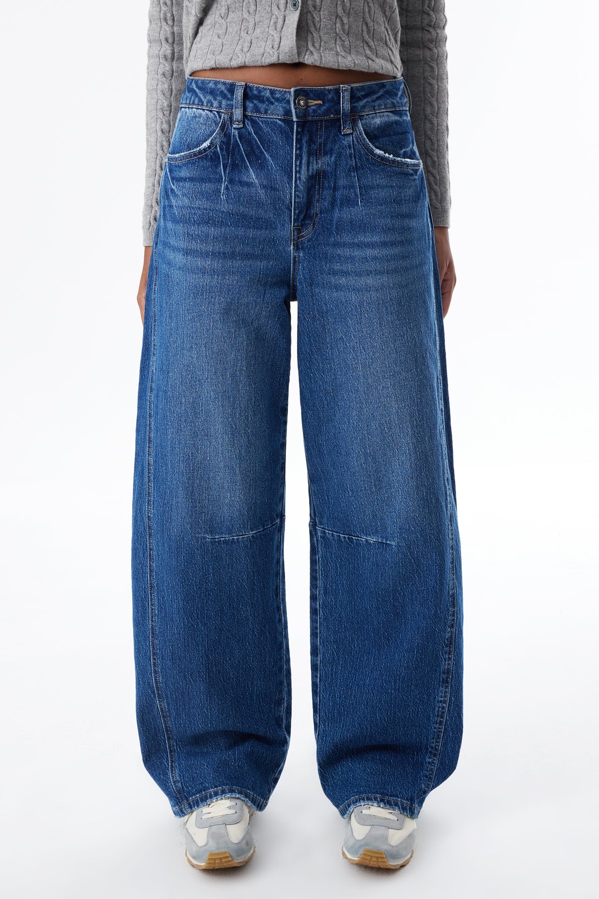 HIGH RISE CURVY DARTED BARREL FULL JEANS ESFO640X06