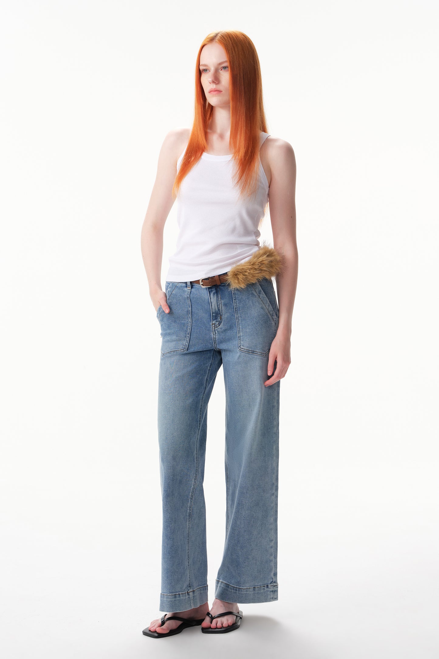 Mid High Rise Wide Leg Ankle Jeans ESFW620809