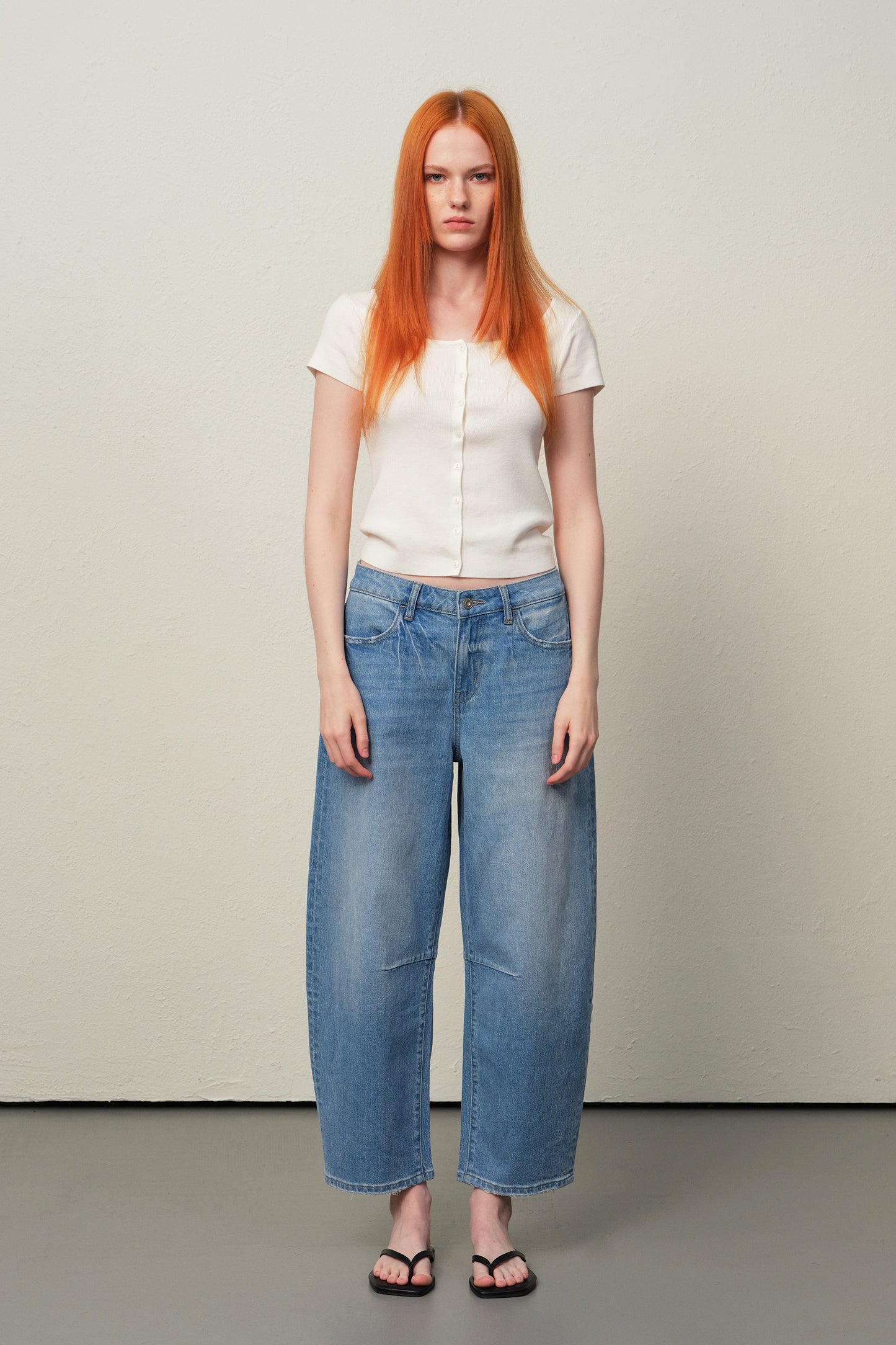 The Nova High Rise Balloon Cropped Jeans ESFO630X07