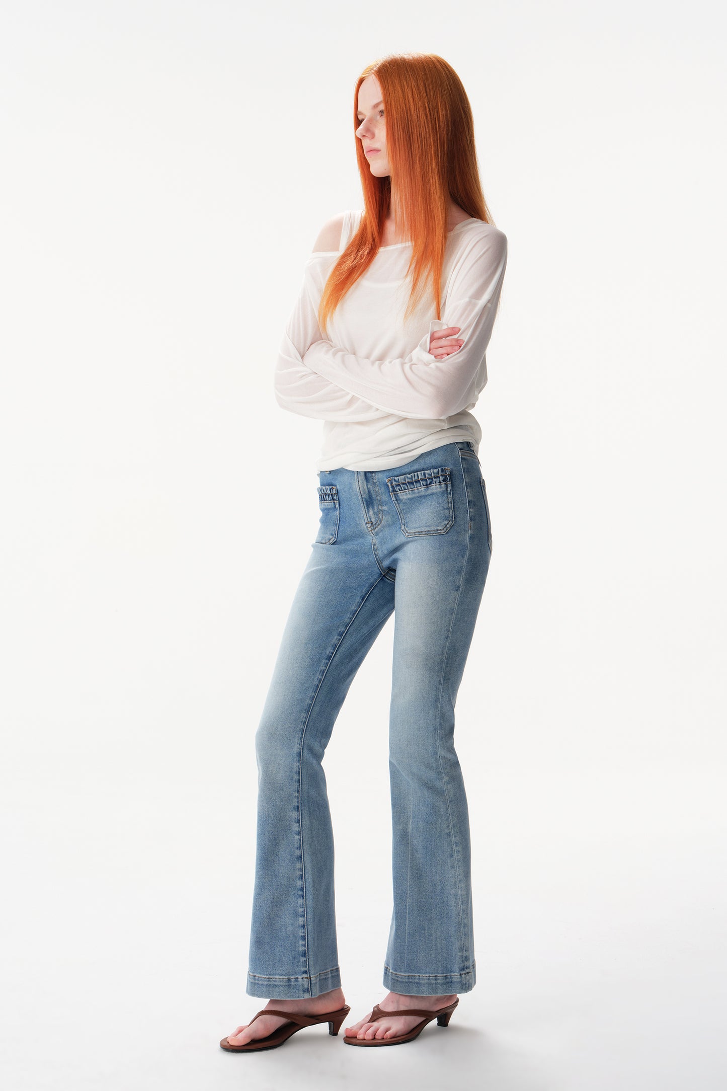 HIGH RISE BOOTCUT FULL JEANS ESFF640110
