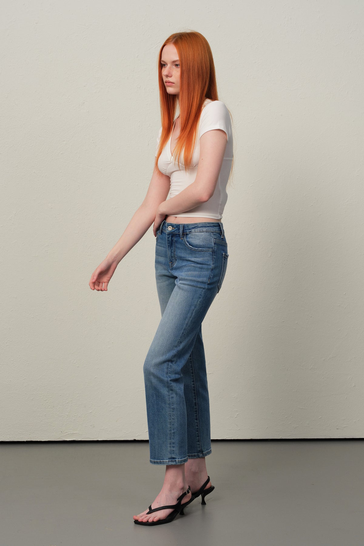 Mid Rise Straight Ankle Jeans ESFT630512-P