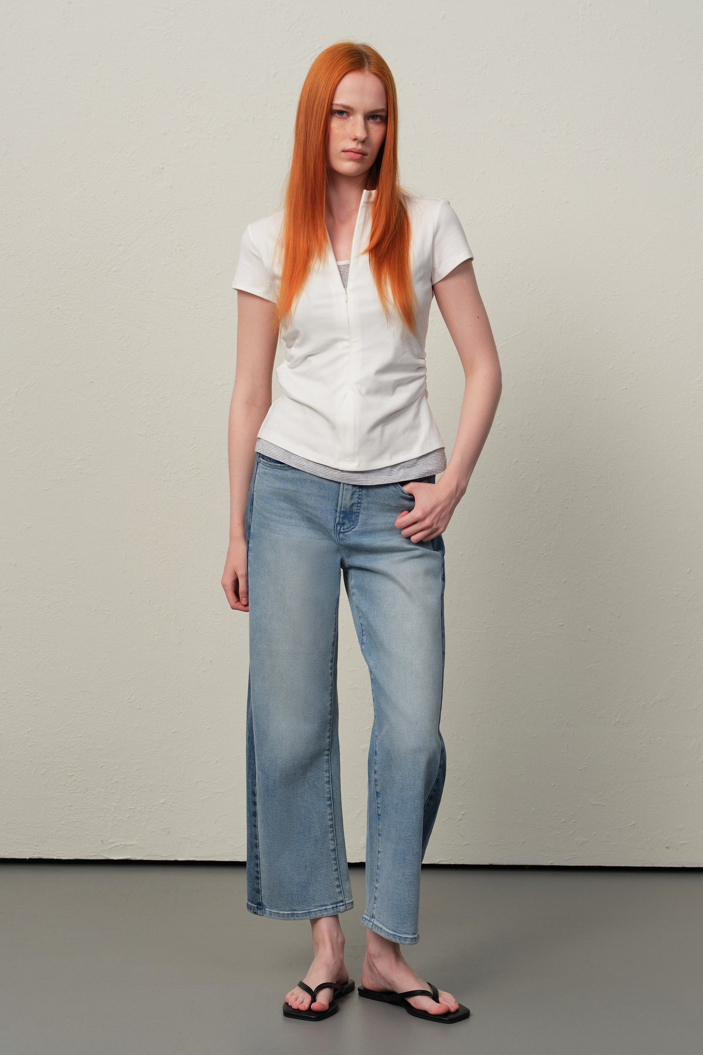 SUPER HIGH RISE PIECED BARREL CROPPED JEANS ESFO620X02