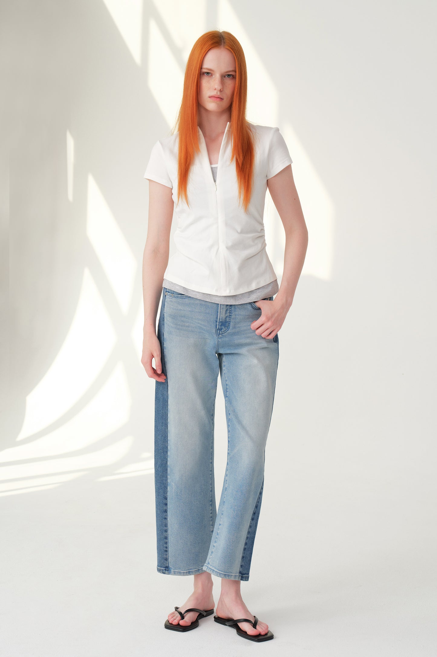 SUPER HIGH RISE PIECED BARREL CROPPED JEANS ESFO620X02