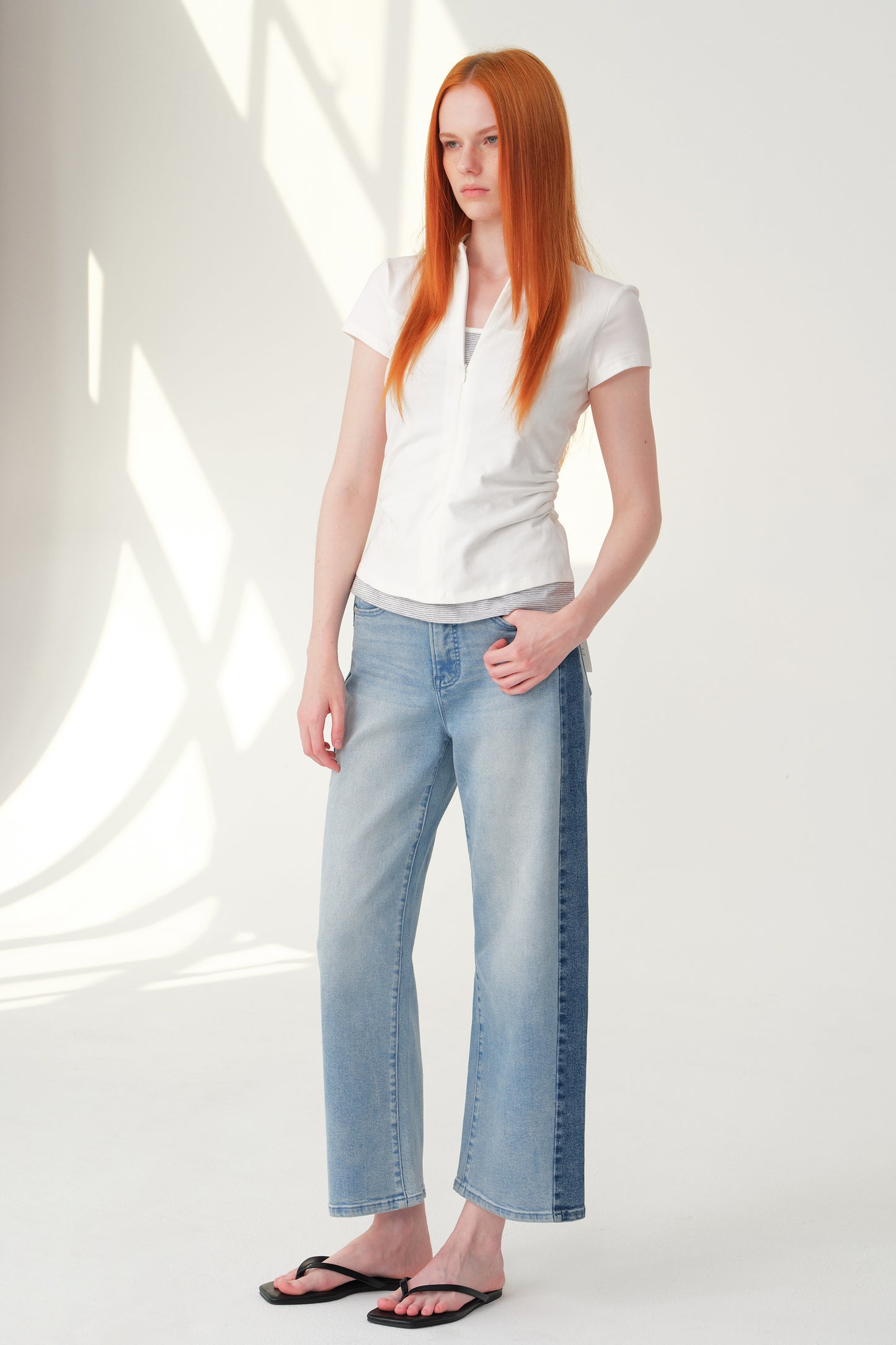 SUPER HIGH RISE PIECED BARREL CROPPED JEANS ESFO620X02