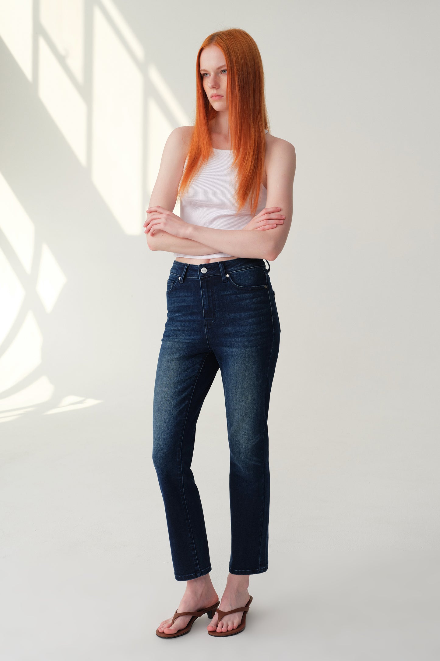 High Rise Straight Cropped Jeans ESFT630506