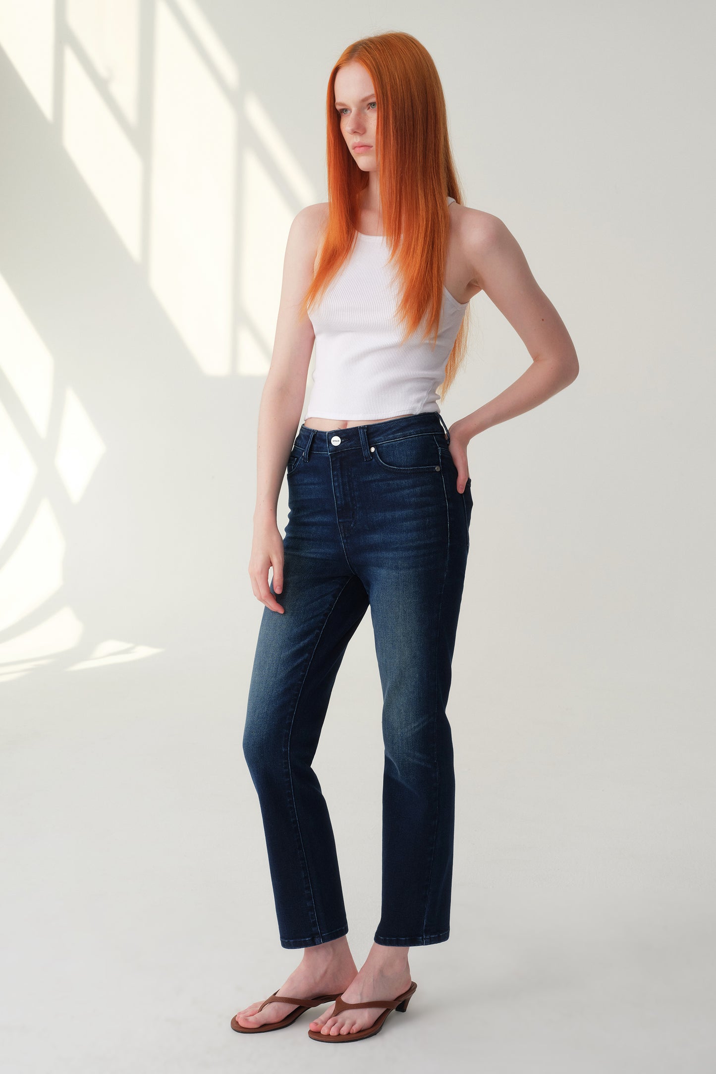 High Rise Straight Cropped Jeans ESFT630506