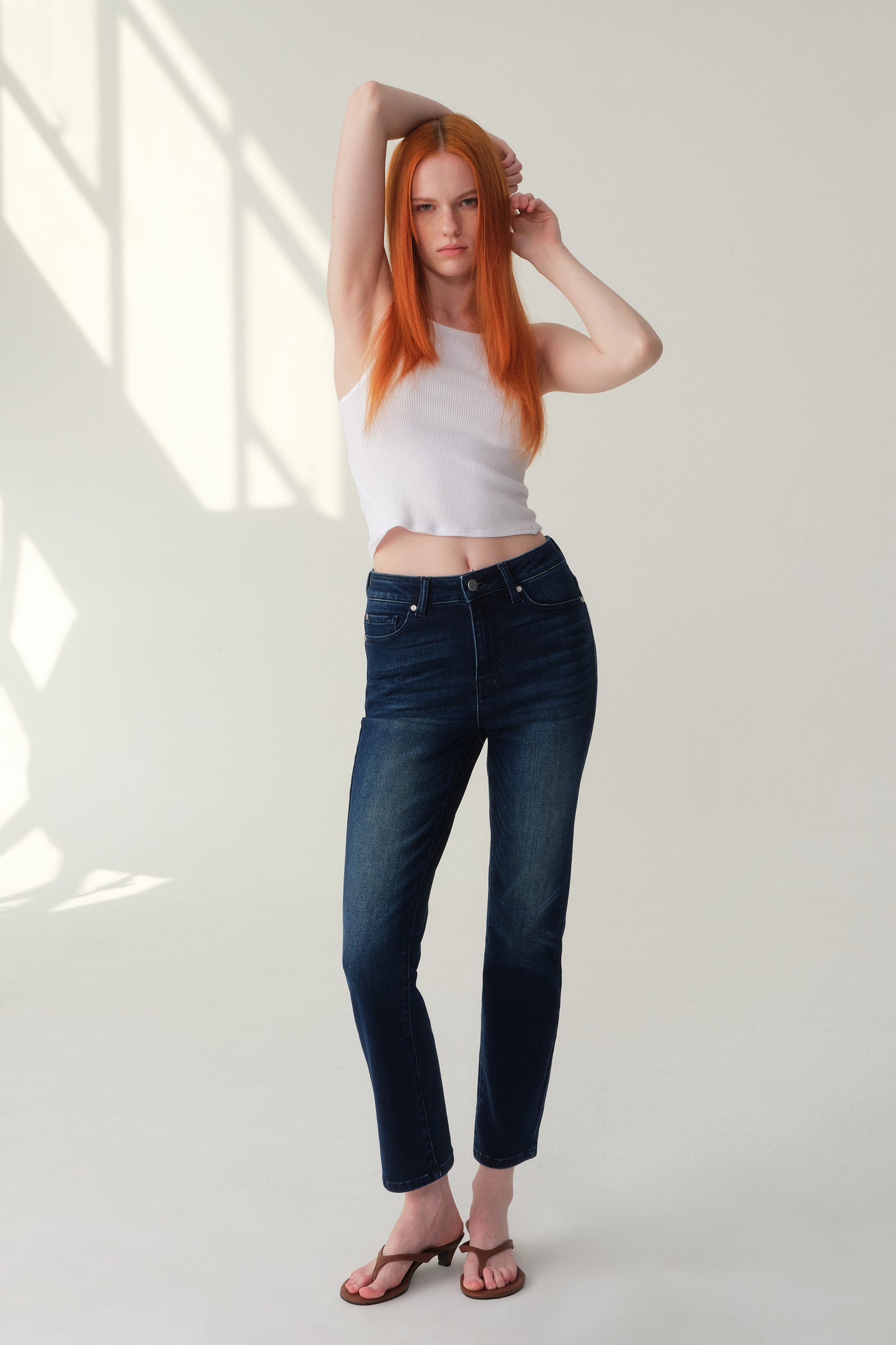 High Rise Straight Cropped Jeans ESFT630506