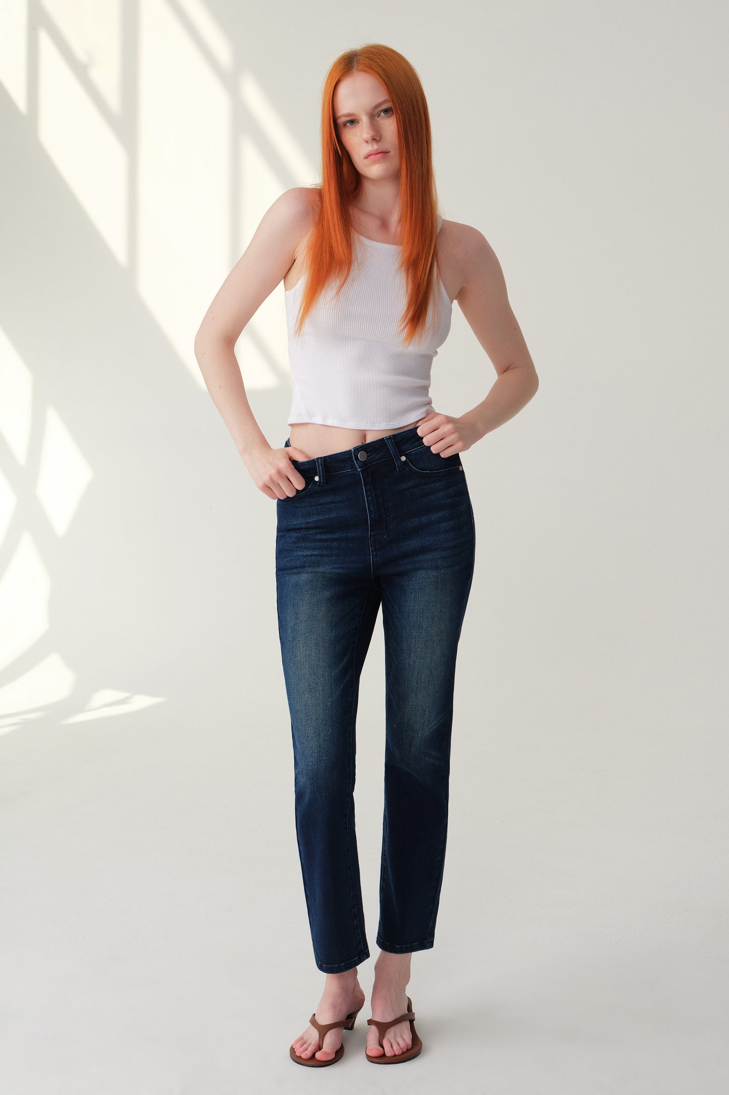 High Rise Straight Cropped Jeans ESFT630506