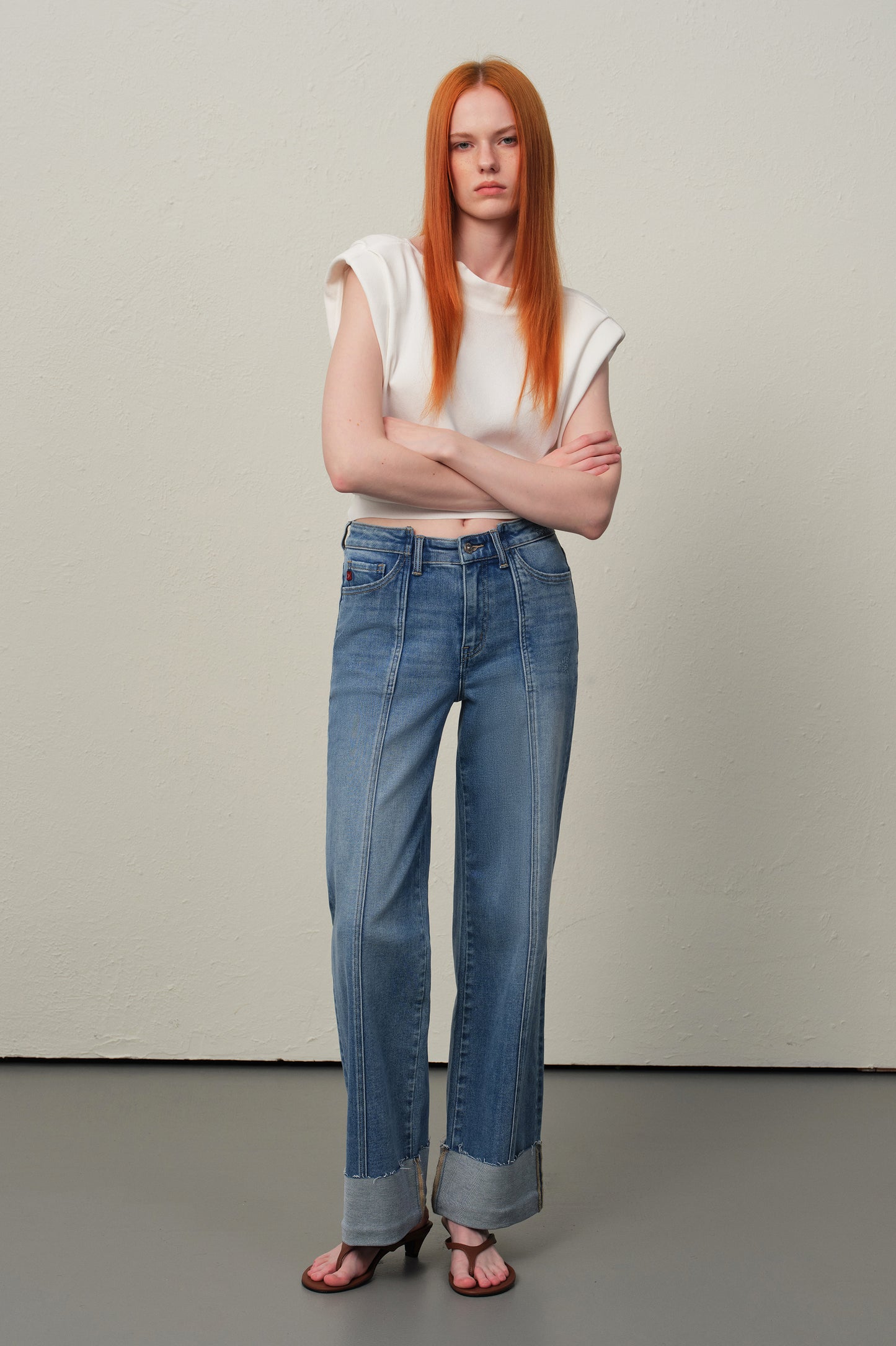 Mid High Rise Cuffed Wide Leg Ankle Jeans ESFW640835