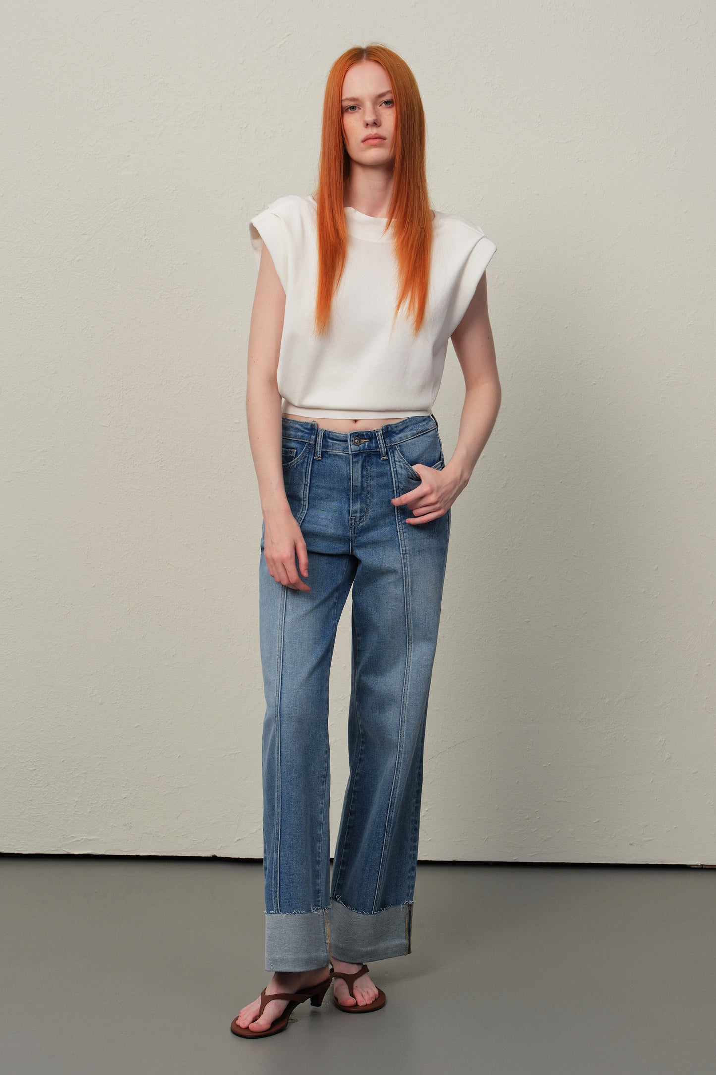 Mid High Rise Cuffed Wide Leg Ankle Jeans ESFW640835