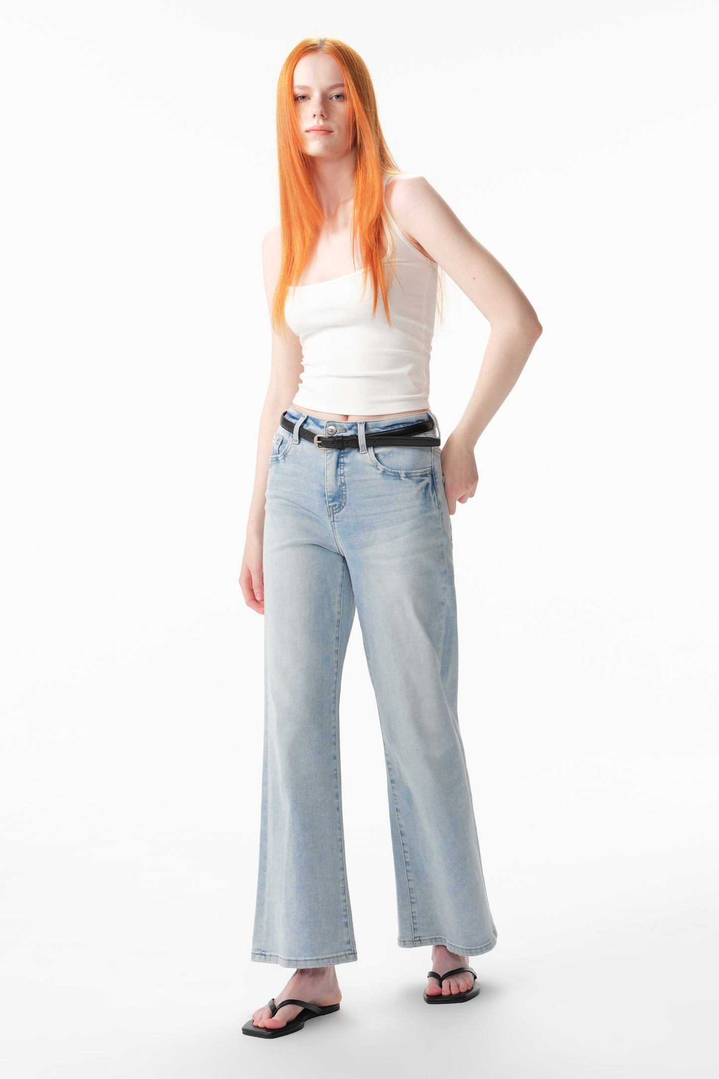 High Rise Wide Leg Ankle Jeans  ESFW620806