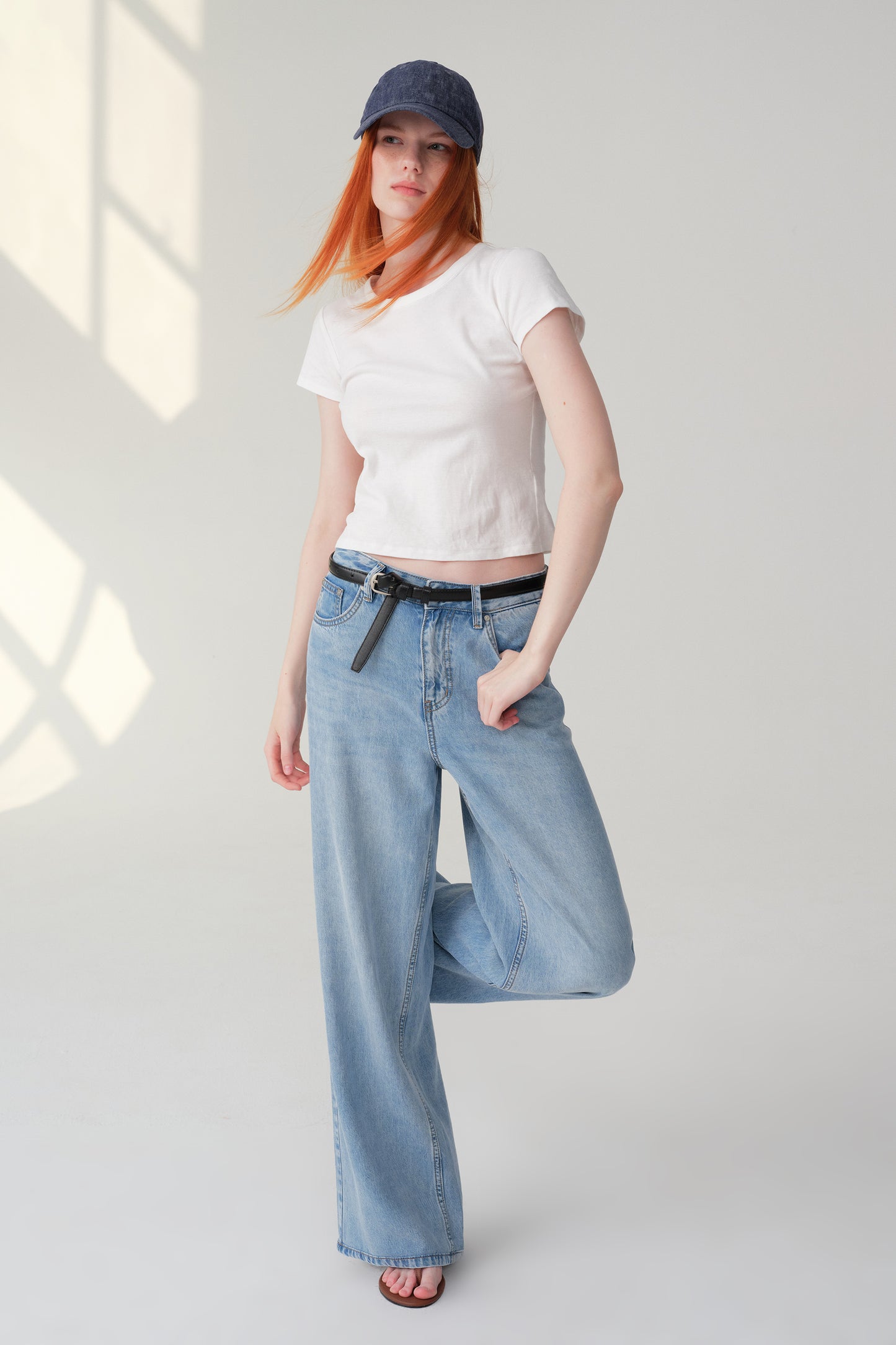 High Rise Wide Leg Jeans ESFW620845