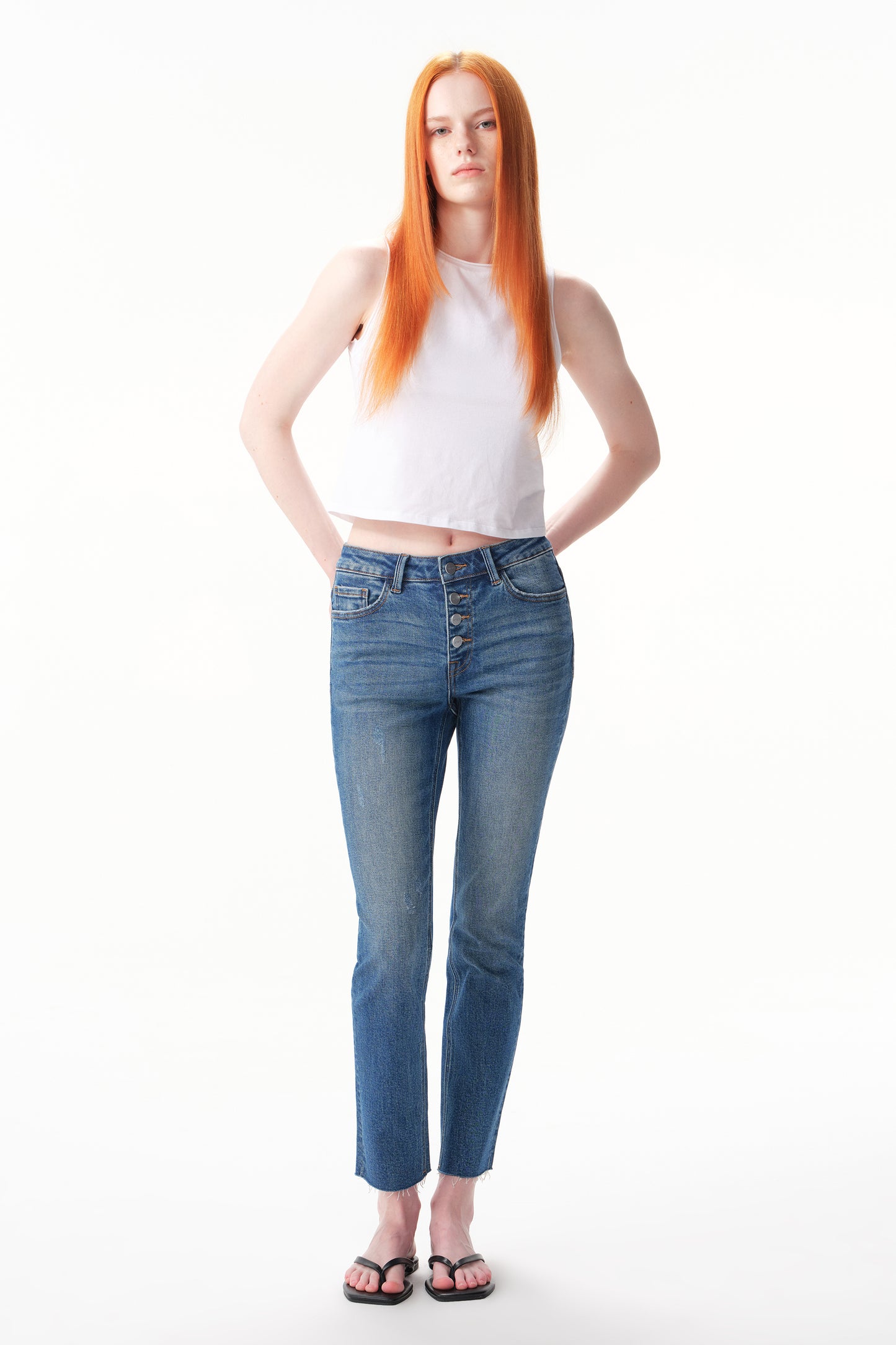Mid Rise Straight Ankle Jeans ESFT630509