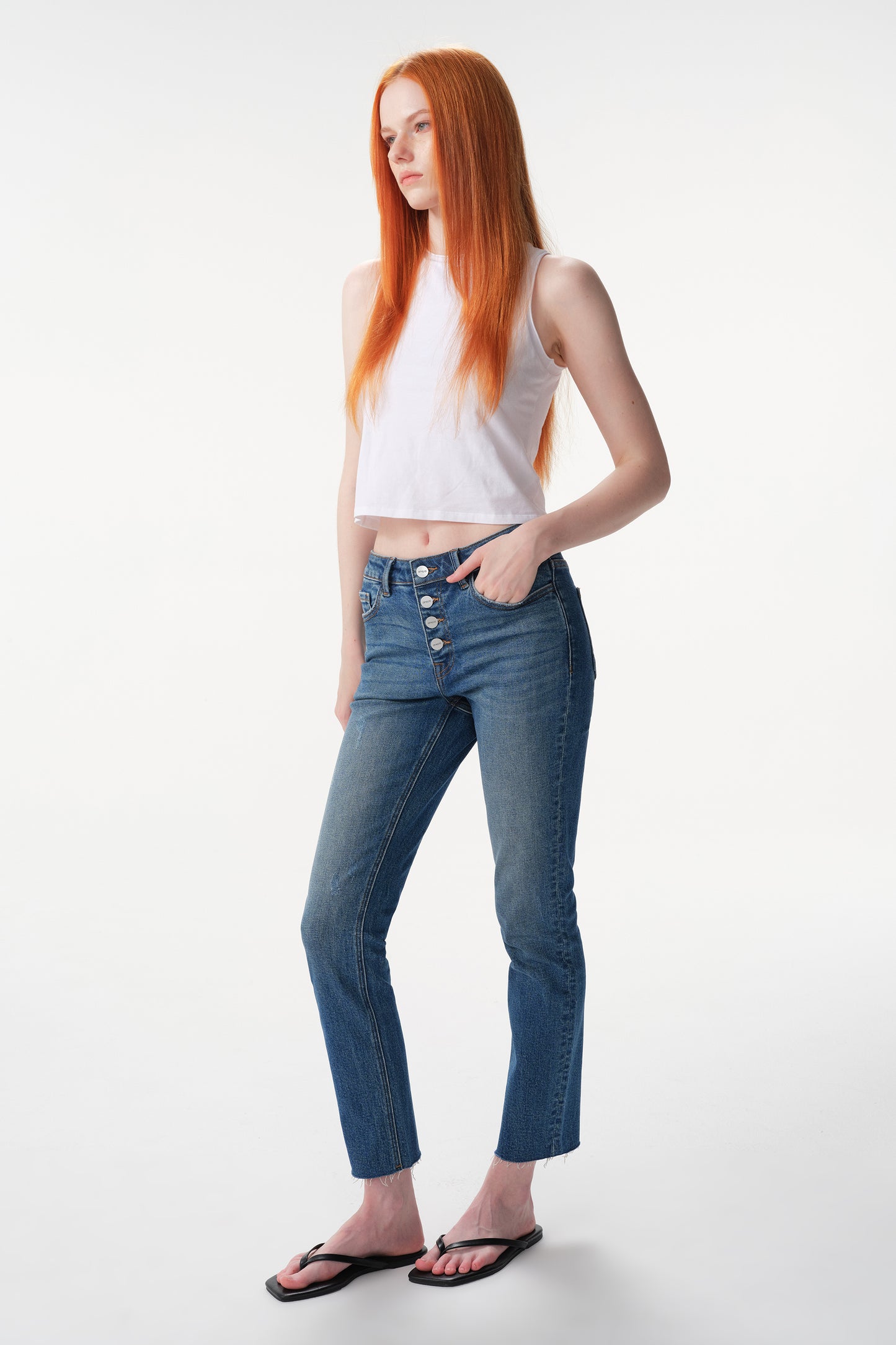 Mid Rise Straight Ankle Jeans ESFT630509