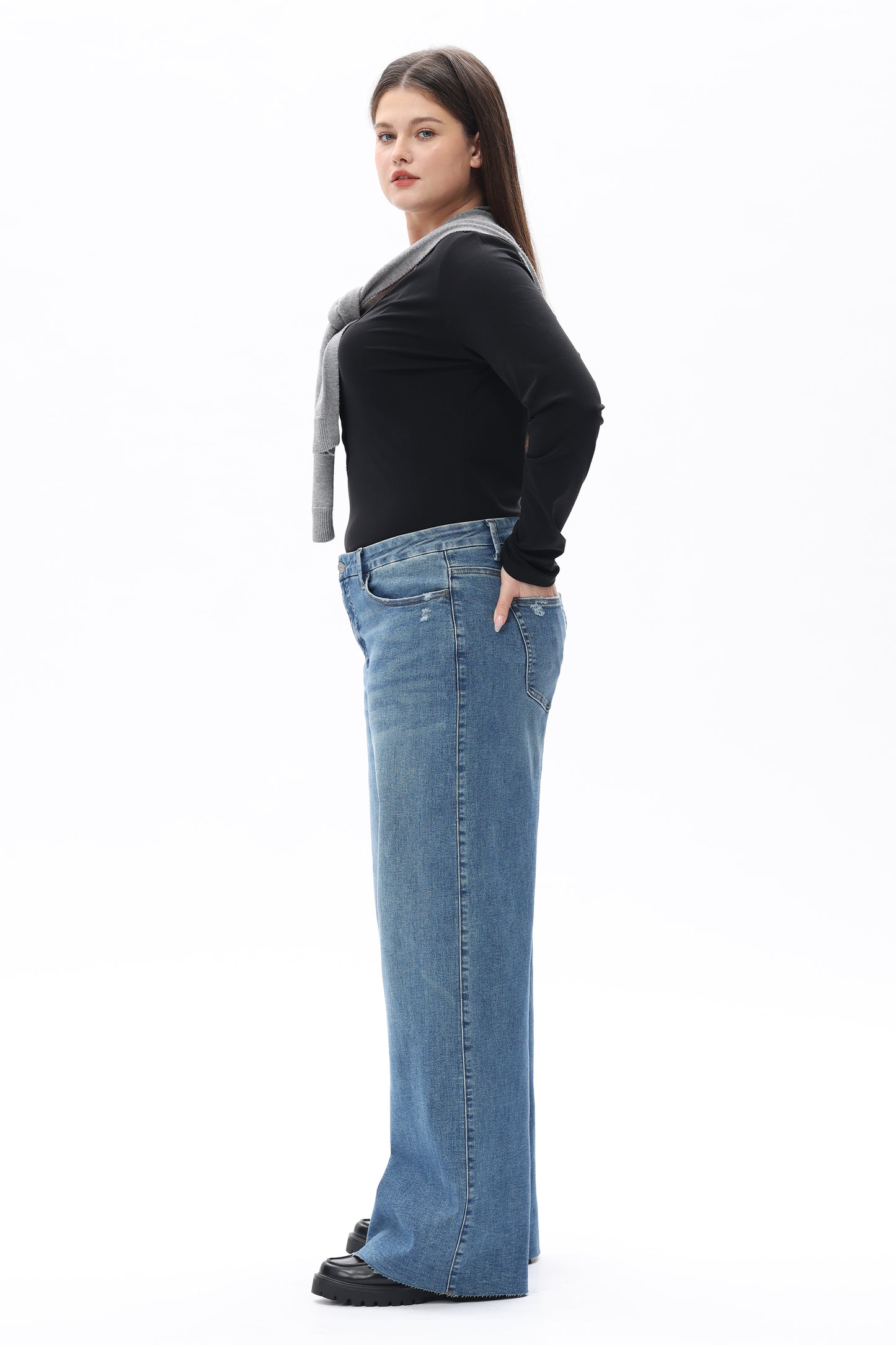 MID RISE WIDE LEG JEANS RAW HEM VINTAGE DENIM OSW8019-P