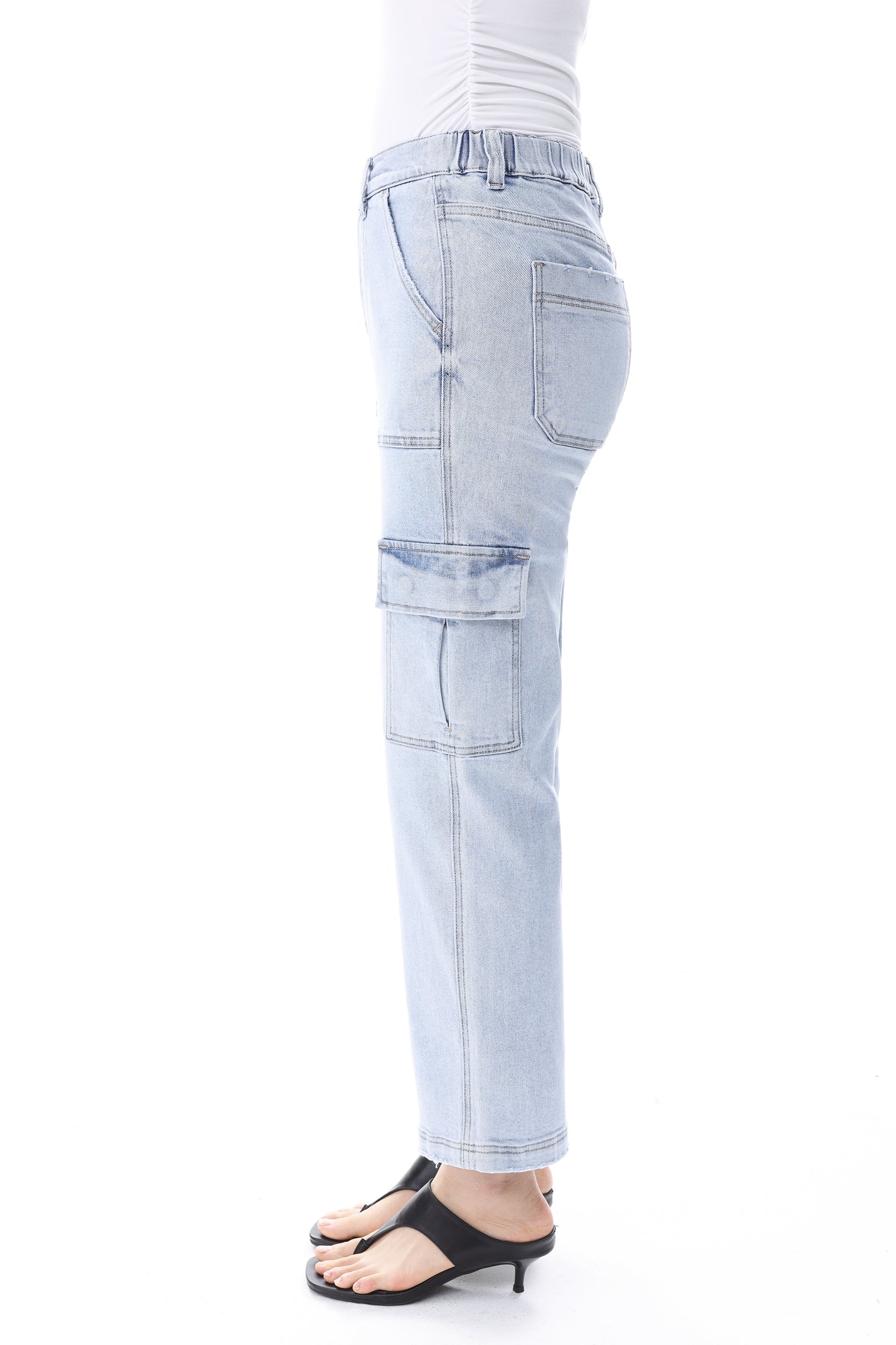 HIGH RISE STRAIGHT CARGO ANKLE JEANS ESFT640519
