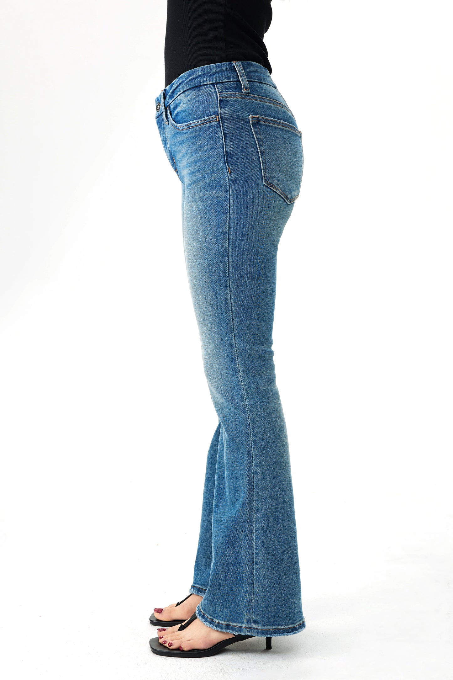 MID RISE BOOTCUT FULL JEANS ESFF630112