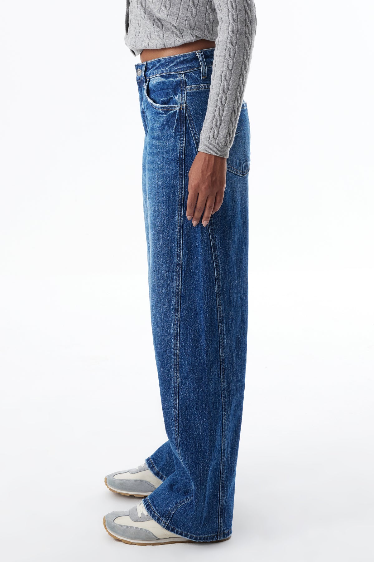HIGH RISE CURVY DARTED BARREL FULL JEANS ESFO640X06