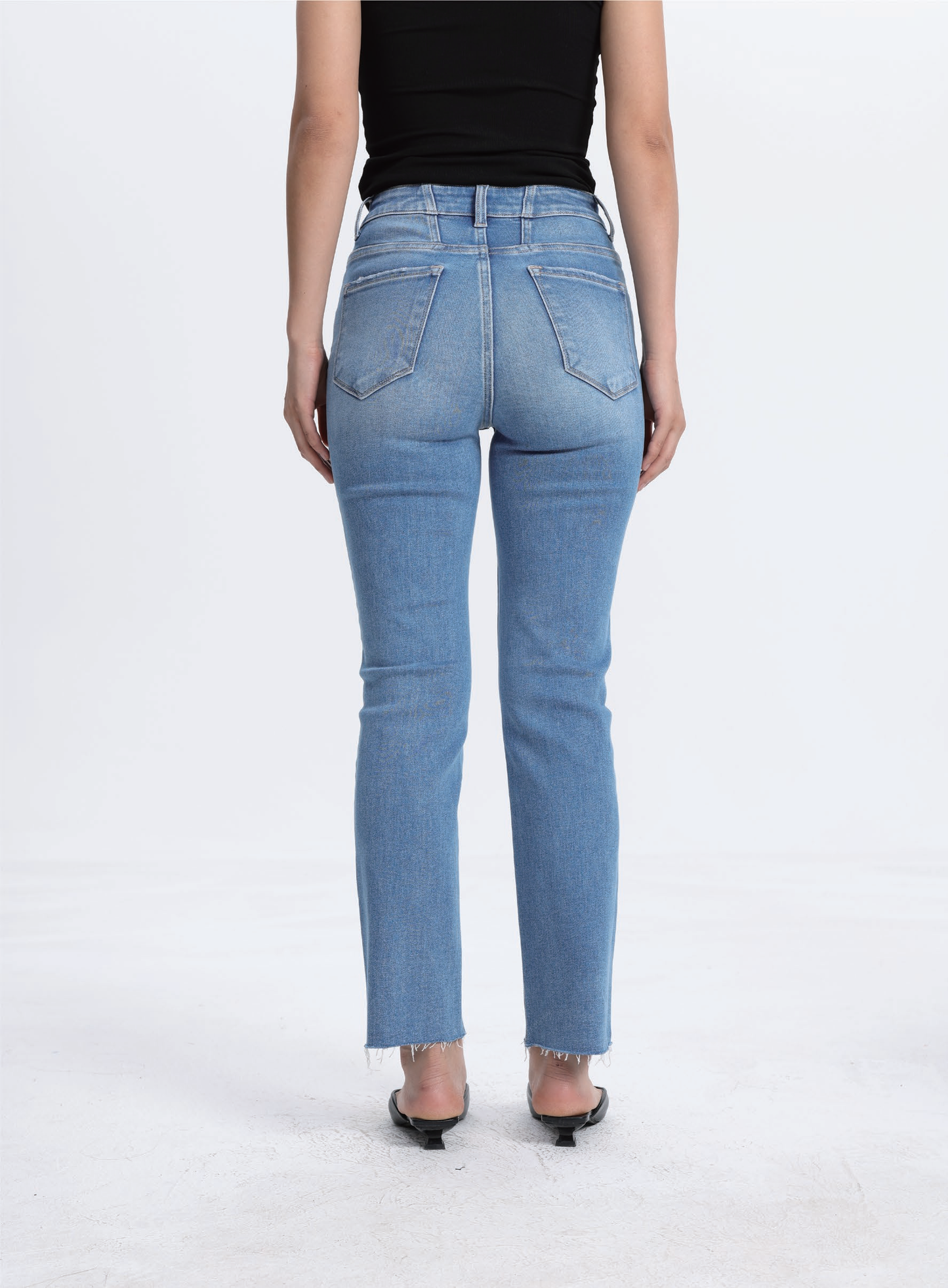 High Rise Straight Cropped Jeans ESFT620517