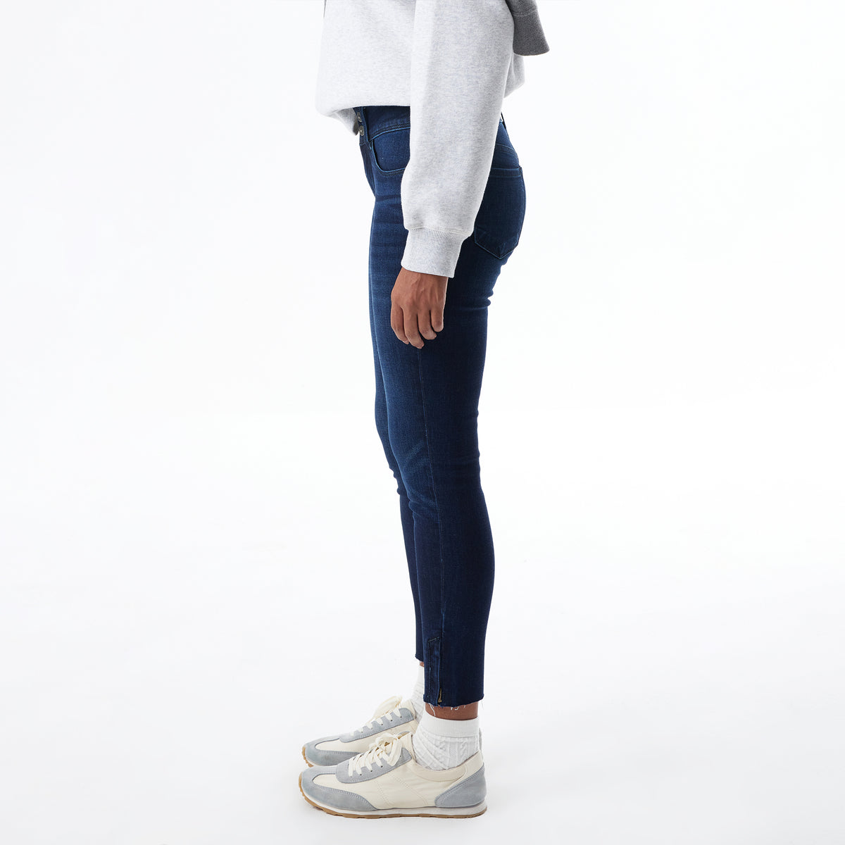 Plus Size Low Rise Skinny Cropped Jeans ESFS640203-P