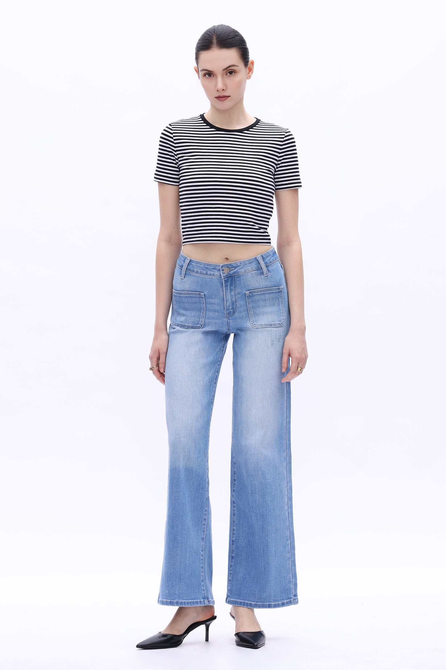 Mid Rise Wide Leg Front Patch Pockets Denim Jeans OSW8018