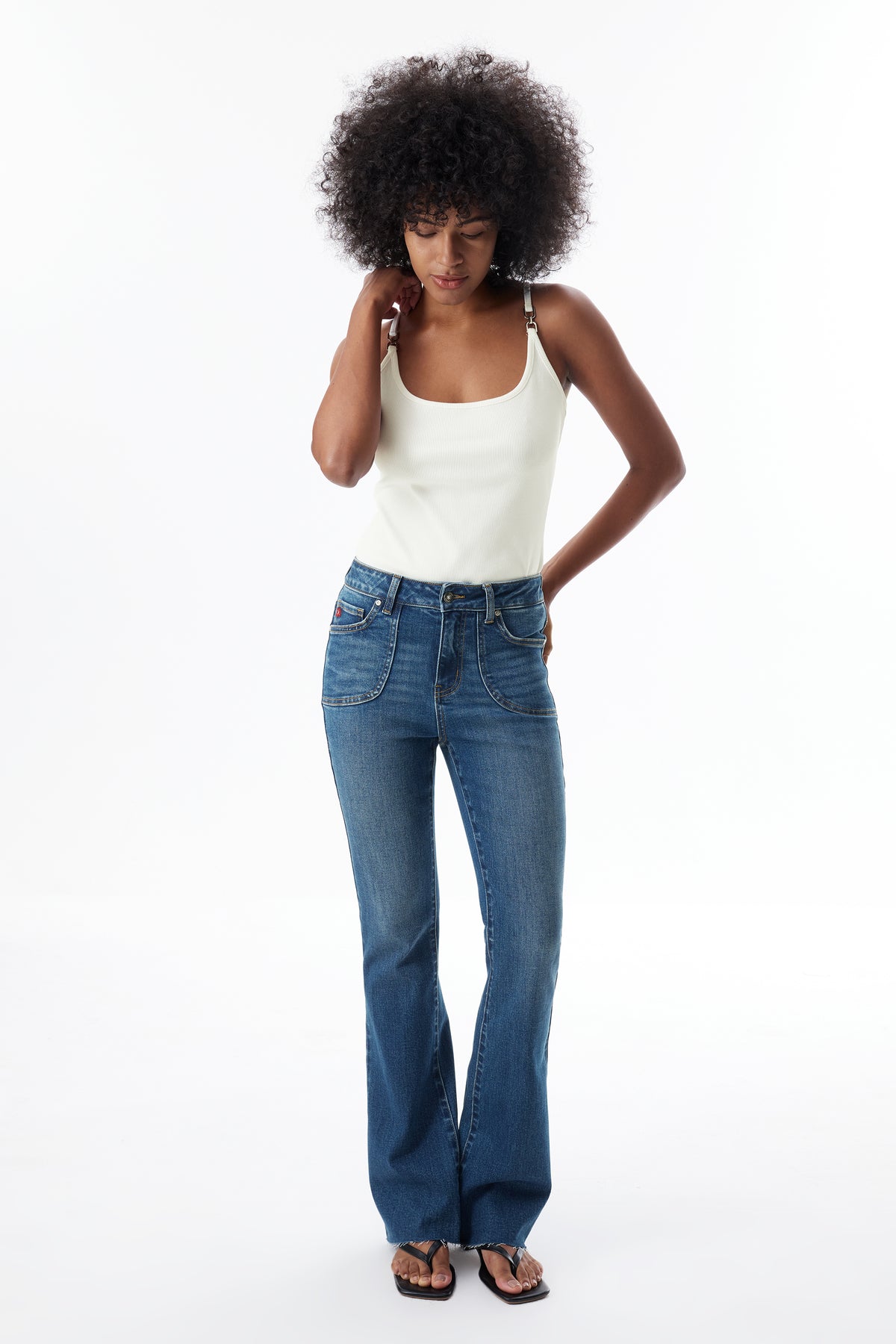 The Nova High Rise Bootcut Full Jeans ESFF640111