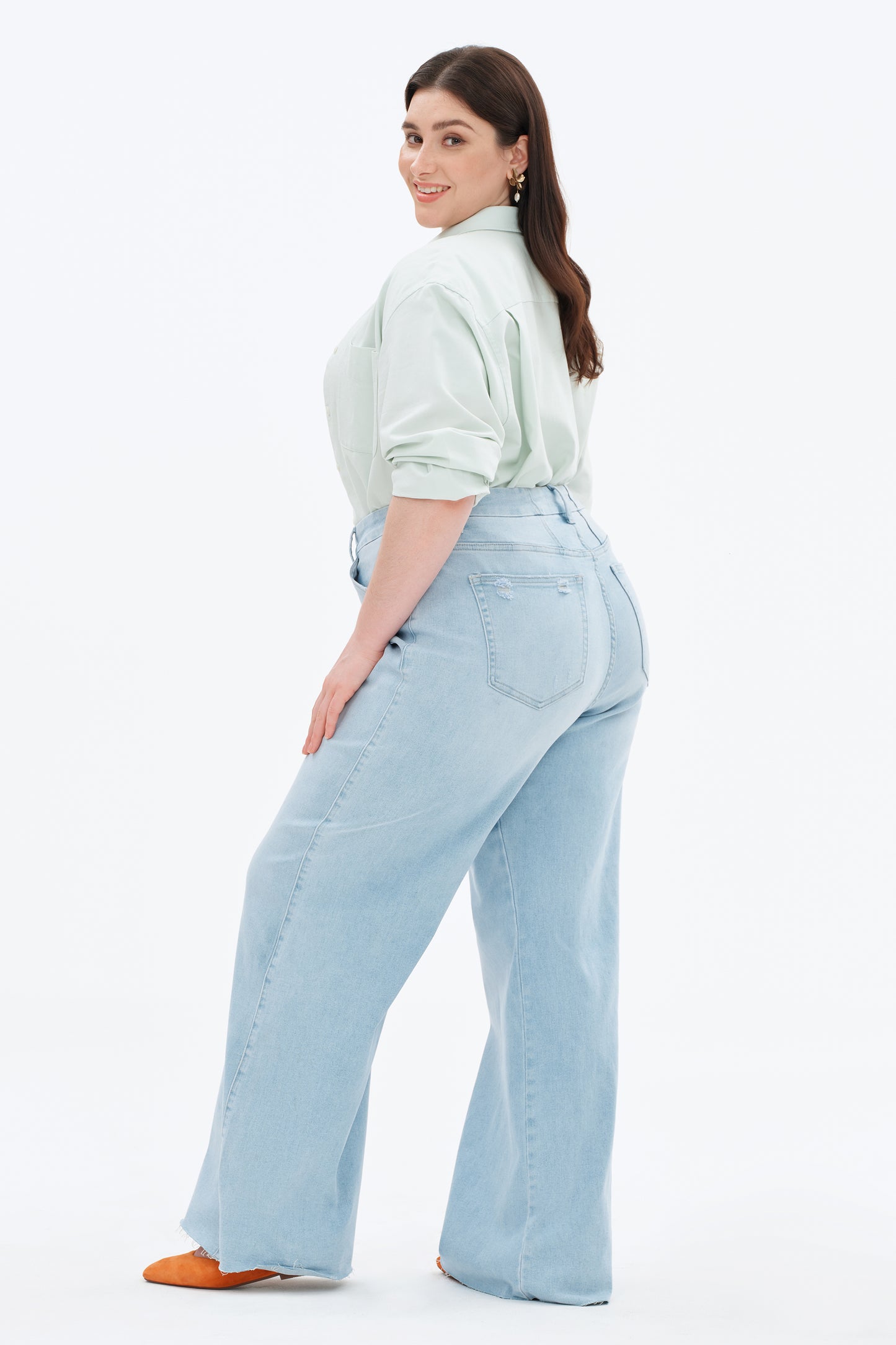 Plus Size Mid Rise Wide Leg Jeans Raw Hem Vintage OSW8019-P