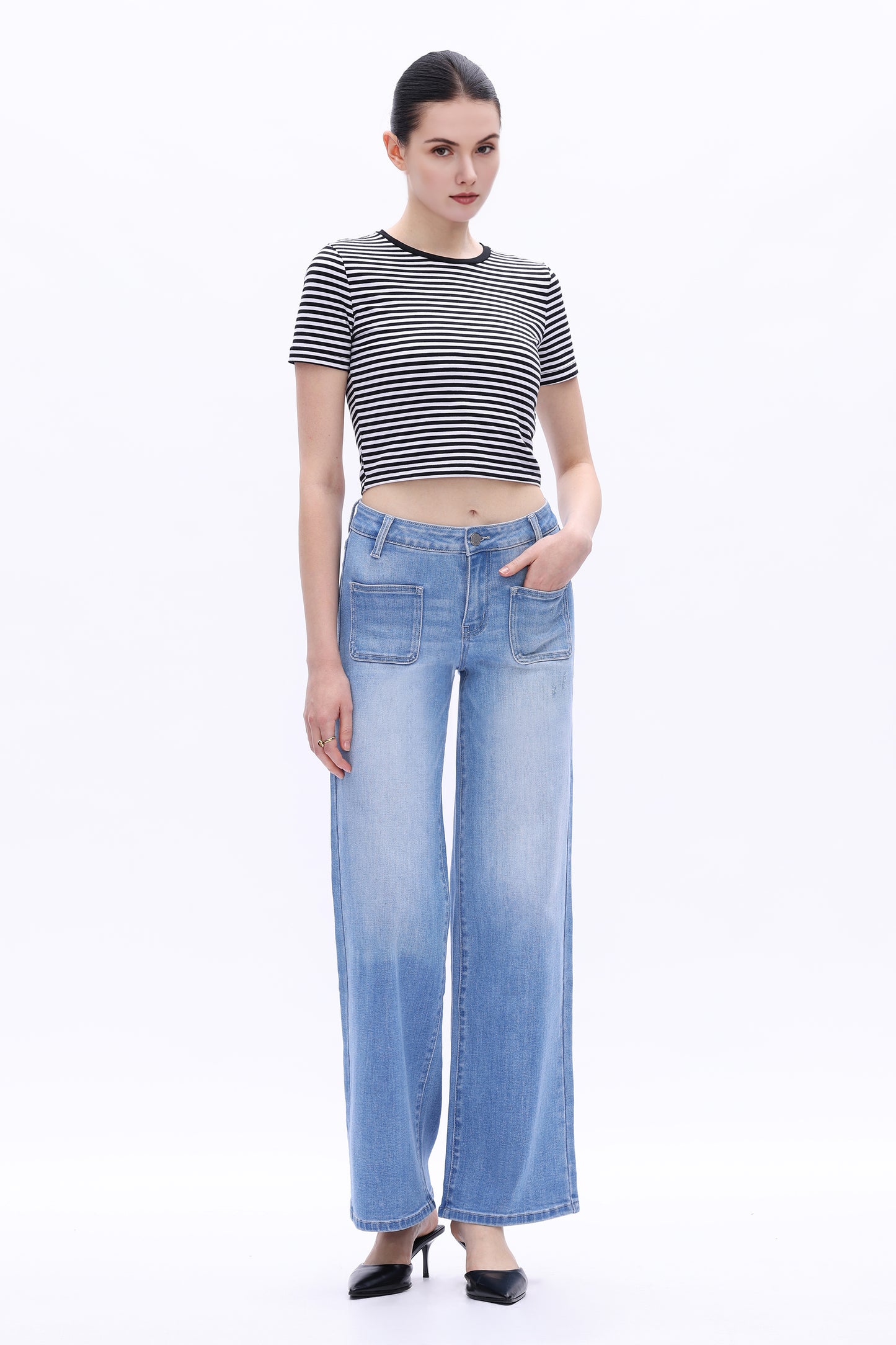 Mid Rise Wide Leg Front Patch Pockets Denim Jeans OSW8018