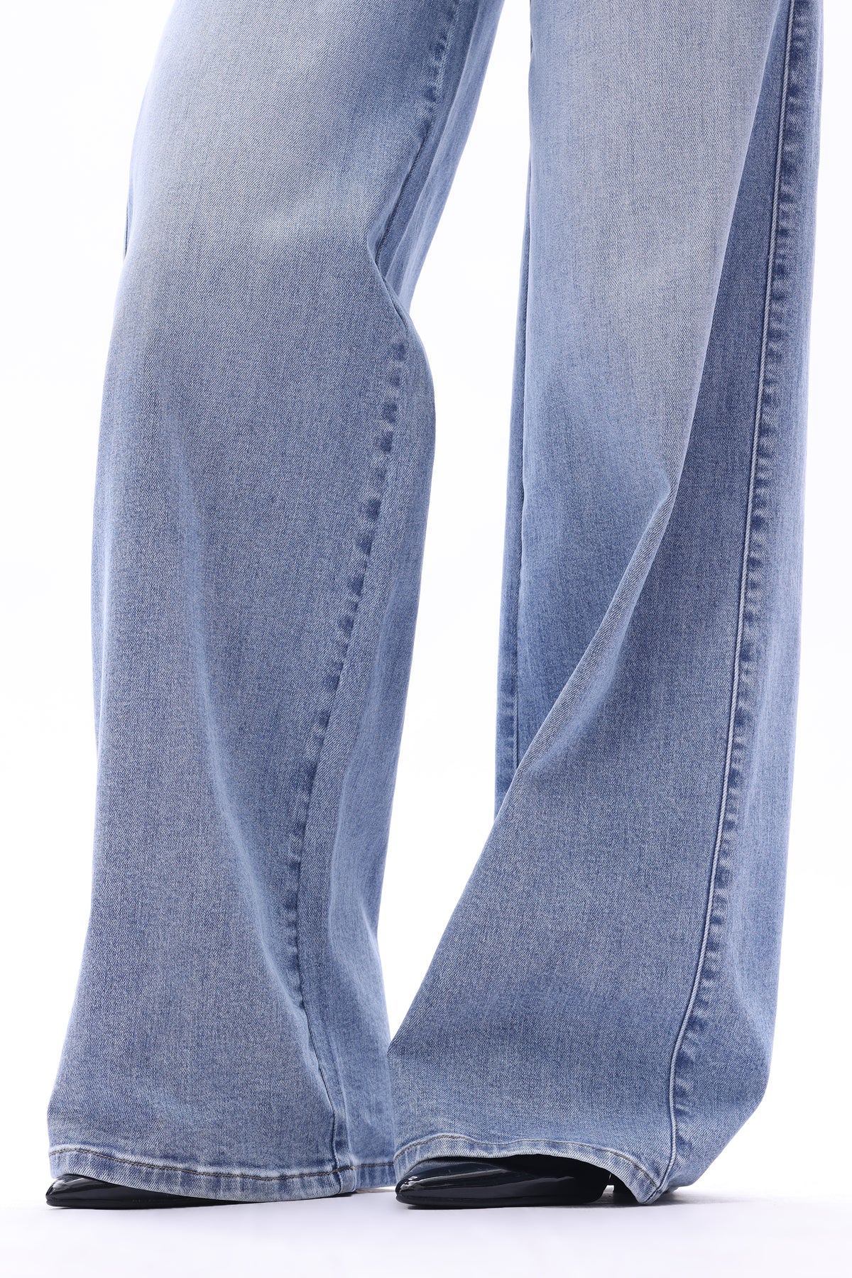Plus Size Mid High Rise Flared Wide Leg Tall Jeans ESFW640827-P