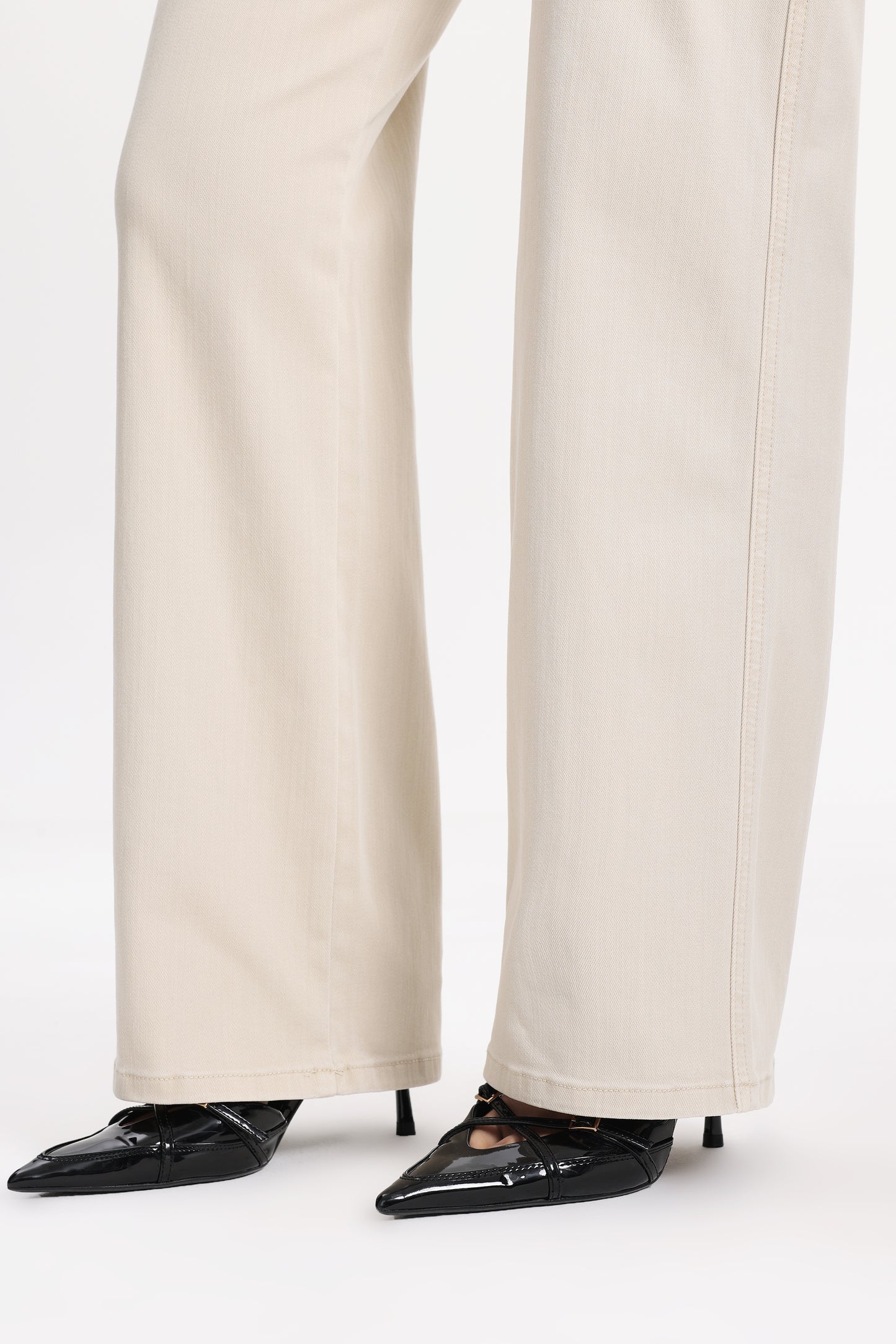 Mid Rise Straight Pants OST5068