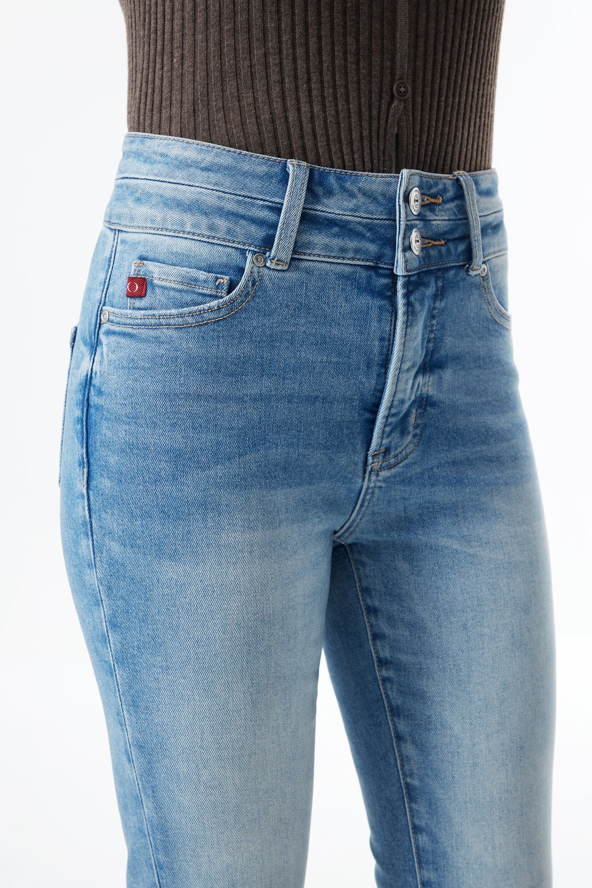 High Rise Bootcut Full Jeans ESFF630104