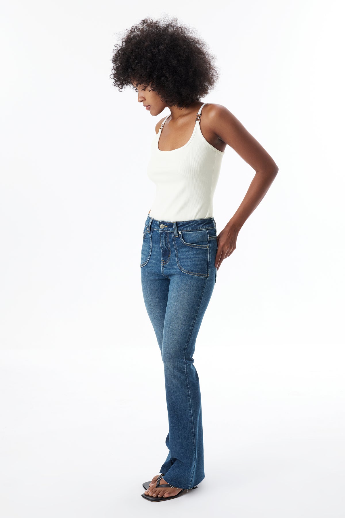 The Nova High Rise Bootcut Full Jeans ESFF640111