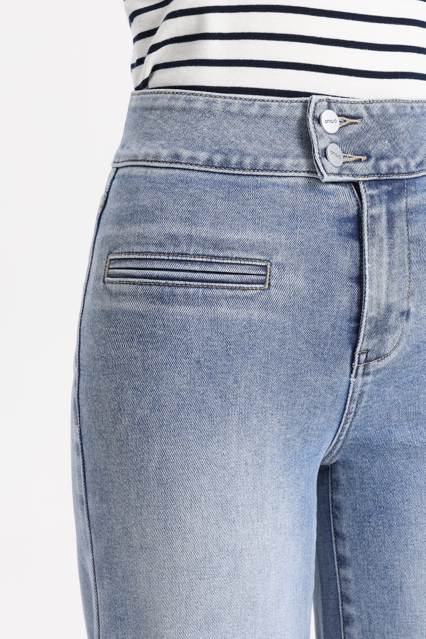 Modern Silhouette Super High Rise Wide Leg Jeans OSW8146