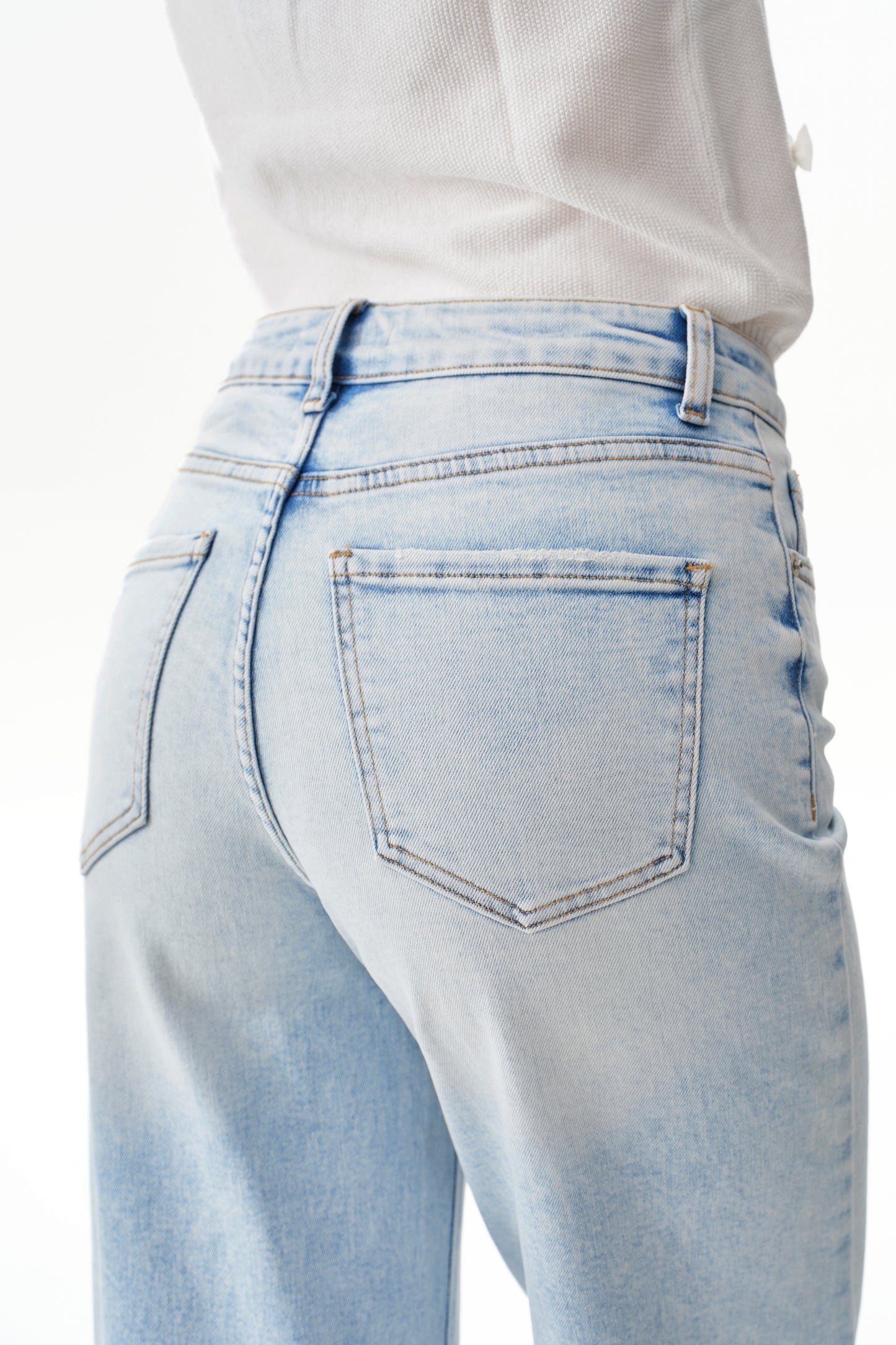 Flattering Soft Faded Wash High Rise Wide Leg Denim Jeans OSW8185