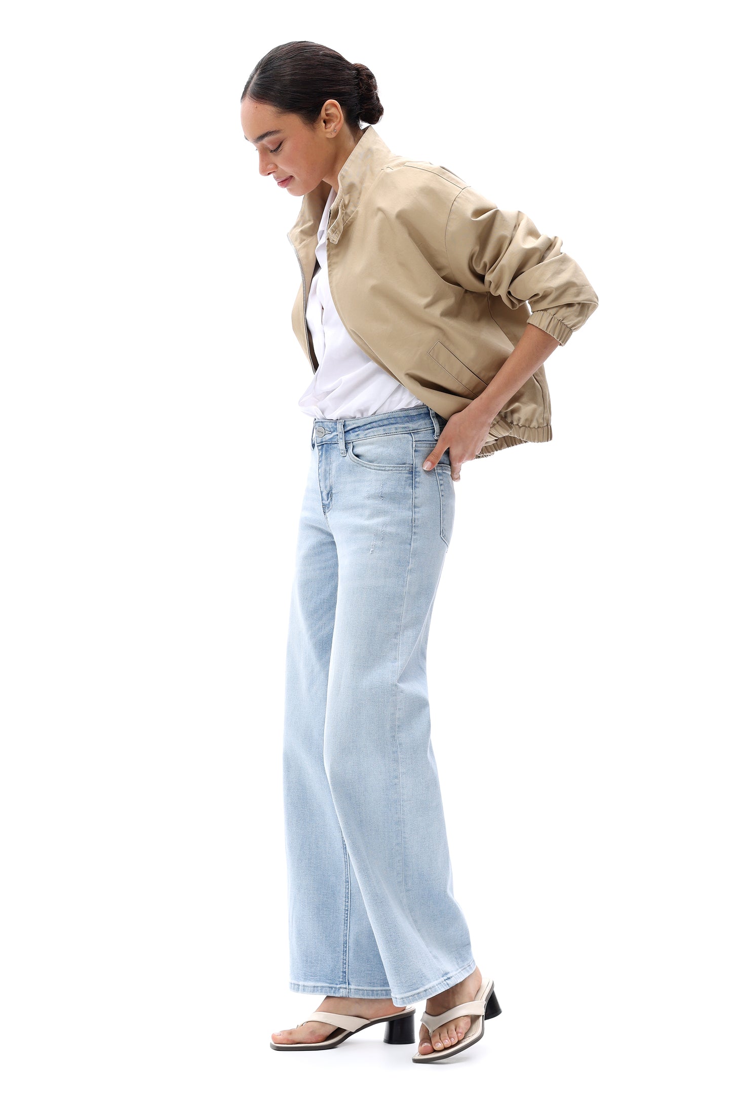 BBL Mid Rise Wide Leg Relaxed Jeans BG8001