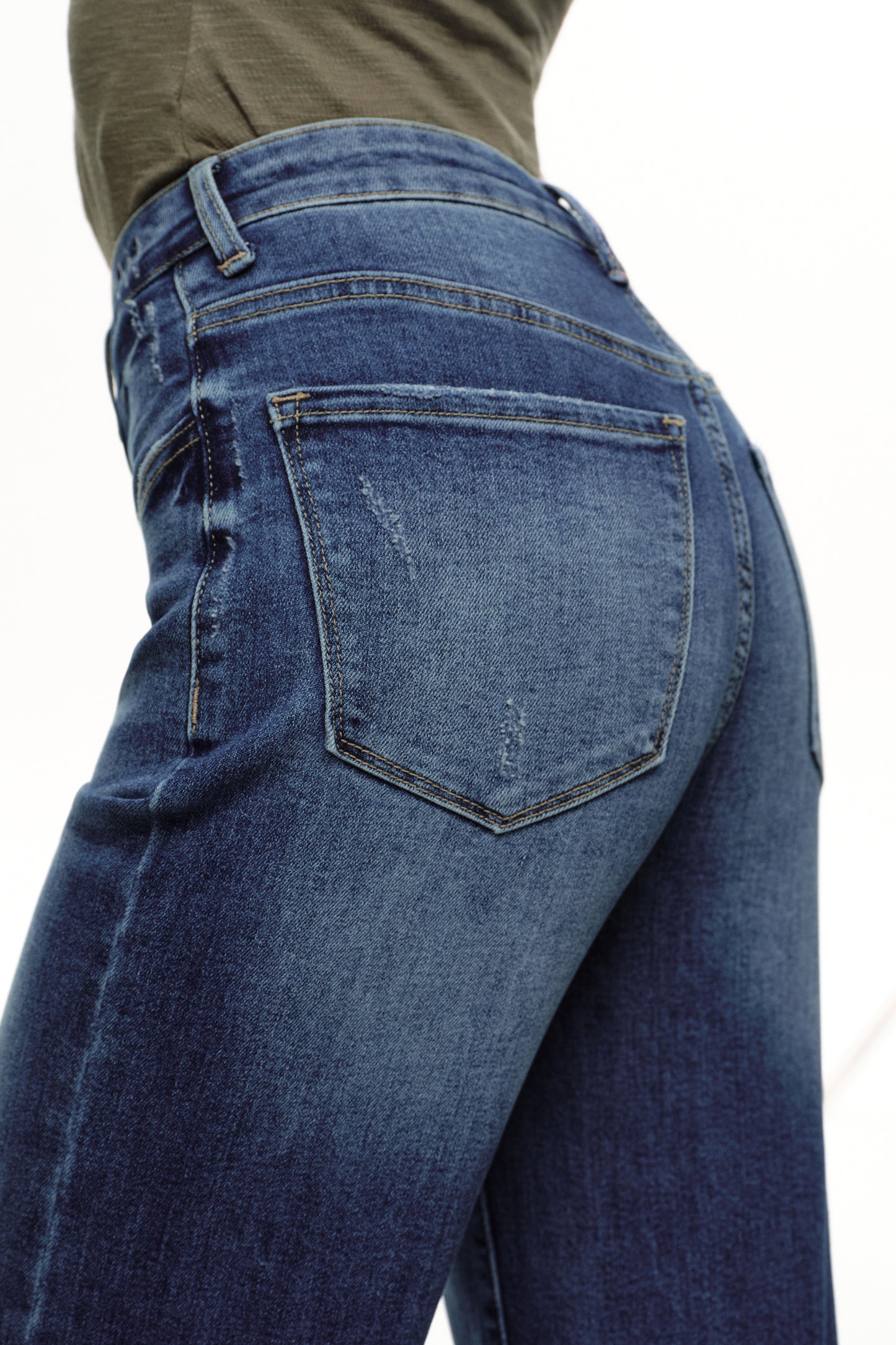 Distinctive Front Seam High Rise Wide Leg Jeans OSW8023EC